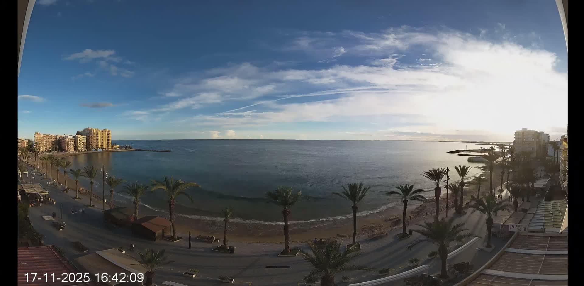 Torrevieja Cura Beach Live Cam - Alicante, Valencia, Spain