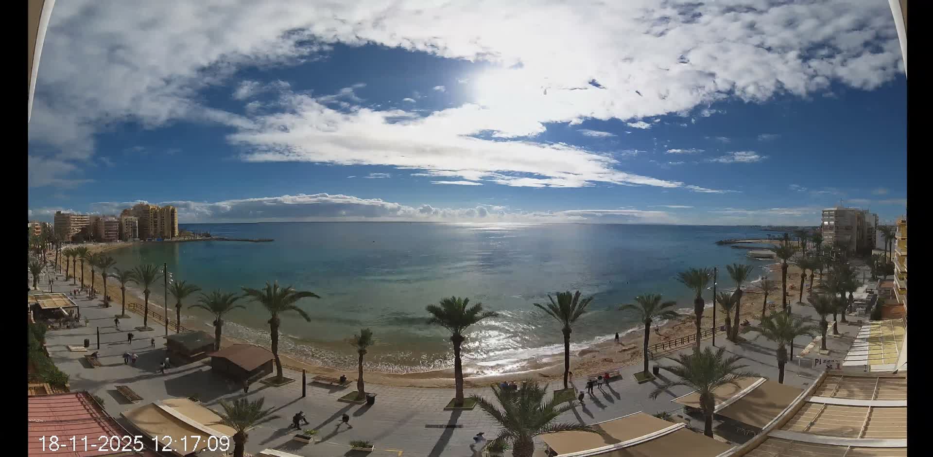 Torrevieja Cura Beach Live Cam - Alicante, Valencia, Spain