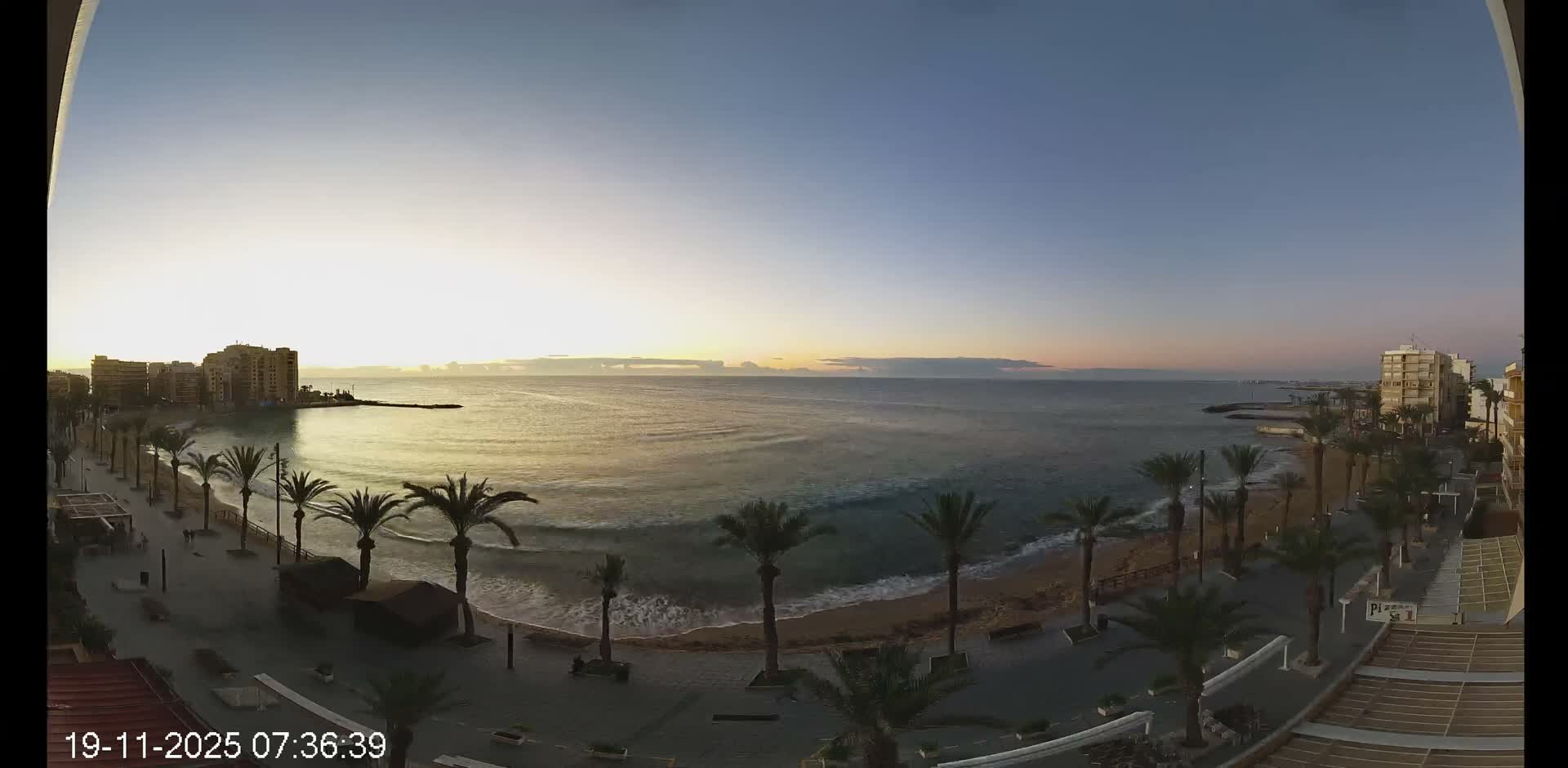 Torrevieja Cura Beach Live Cam - Alicante, Valencia, Spain