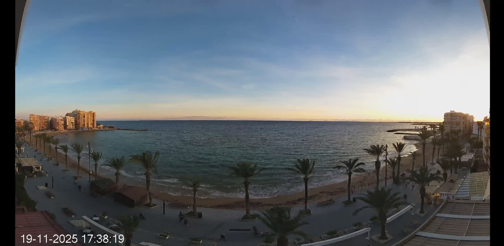 Torrevieja Cura Beach Live Cam - Alicante, Valencia, Spain