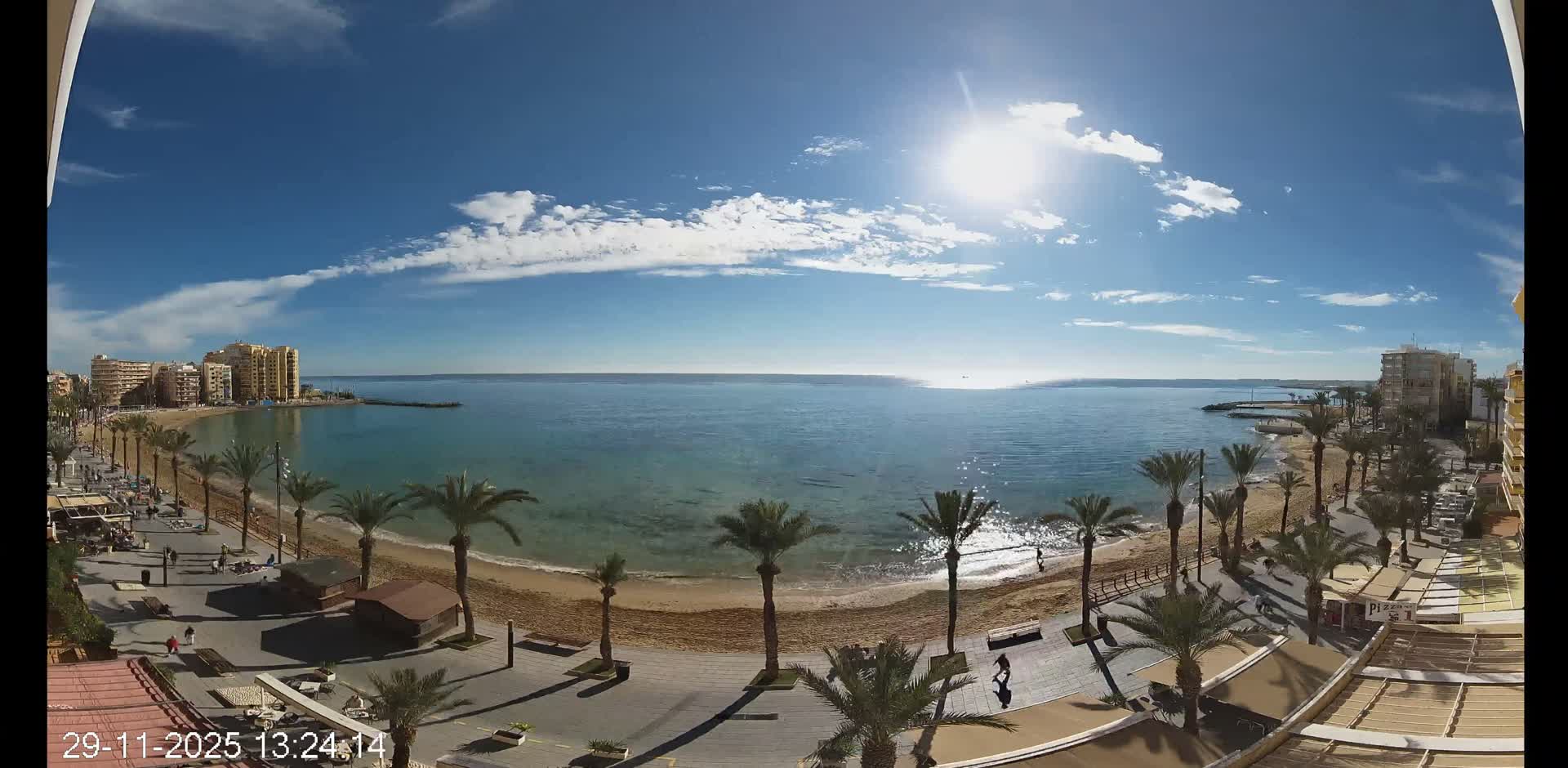 Torrevieja Cura Beach Live Cam - Alicante, Valencia, Spain