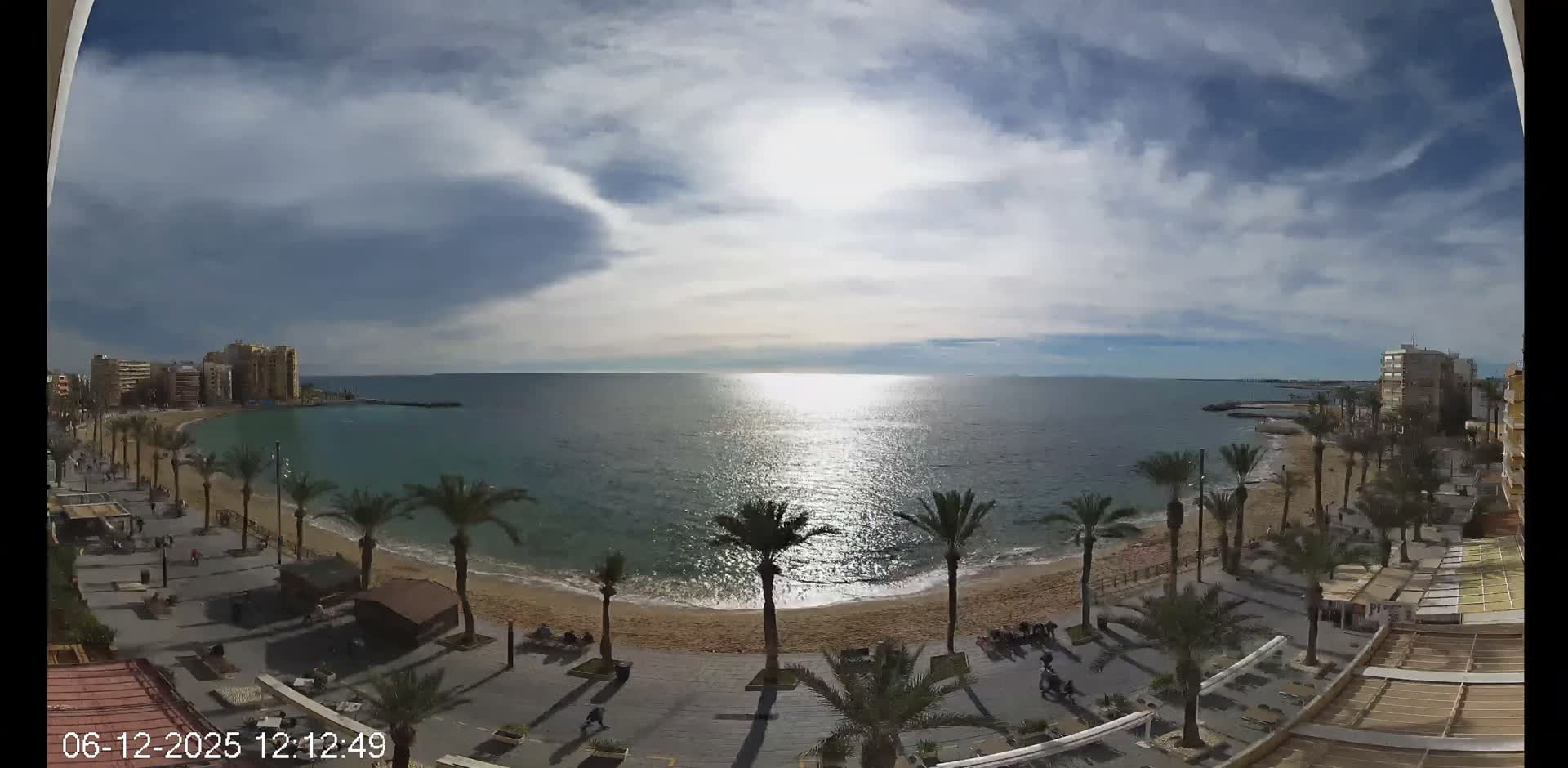 Torrevieja Cura Beach Live Cam - Alicante, Valencia, Spain
