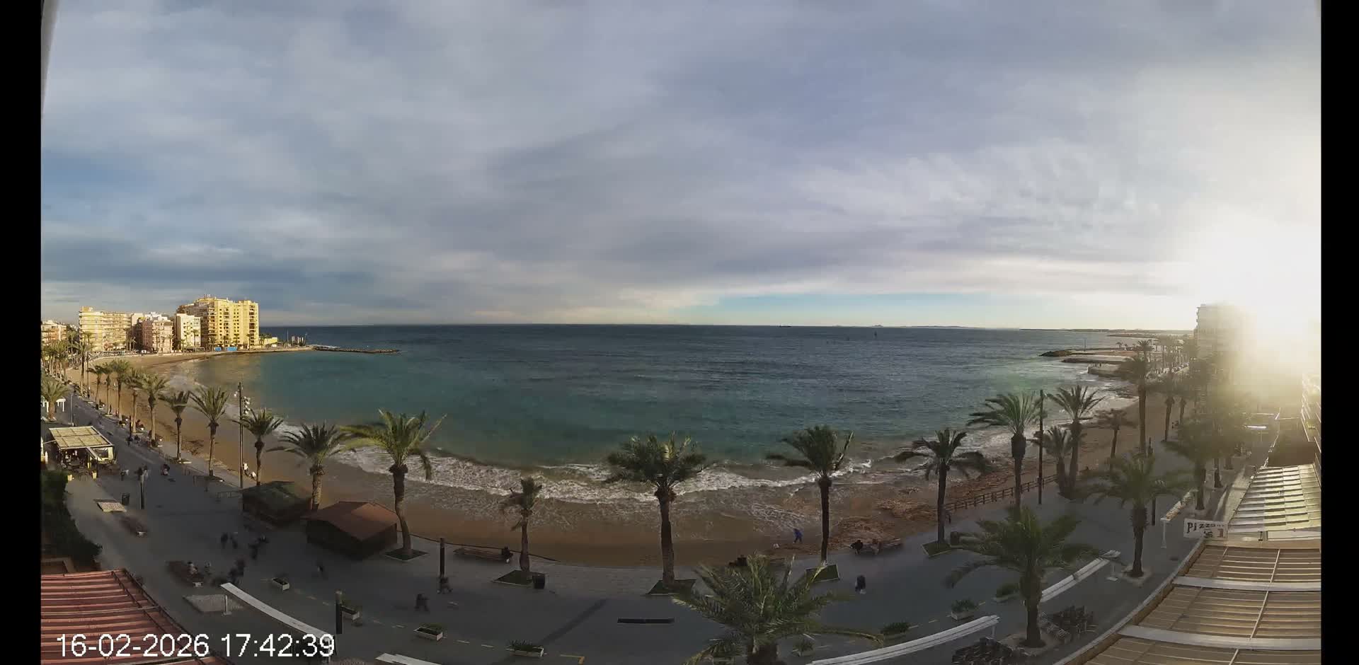 Torrevieja Cura Beach Live Cam - Alicante, Valencia, Spain