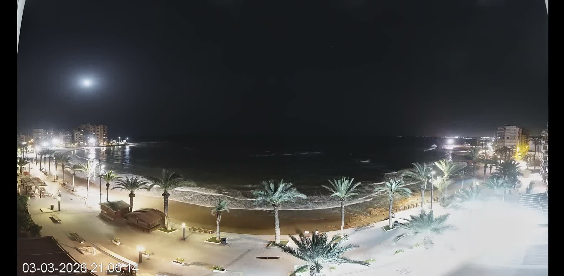 Torrevieja Cura Beach Live Cam - Alicante, Valencia, Spain