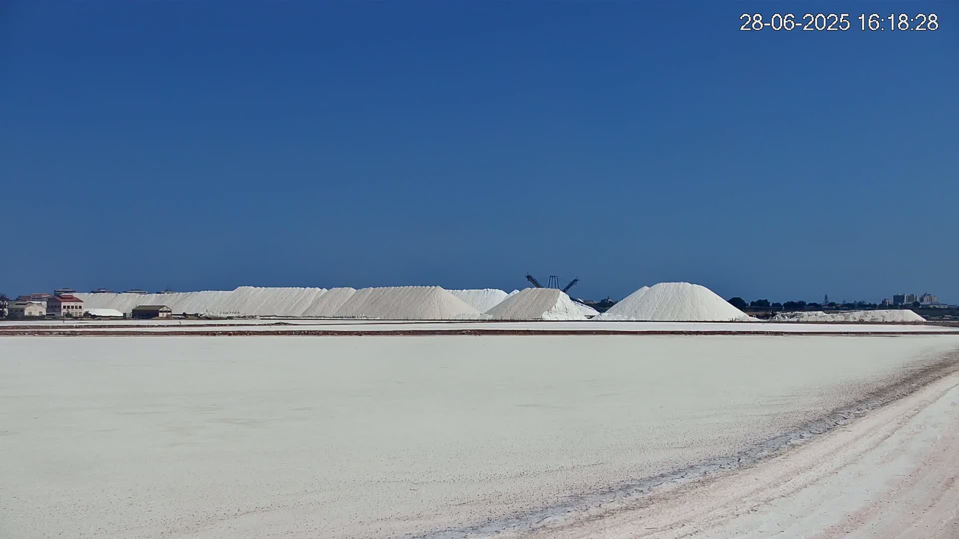 Torrevieja Rosa Lake (Lago Rosa) Live Cam - Torrevieja, Alicante, Valencia, Spain