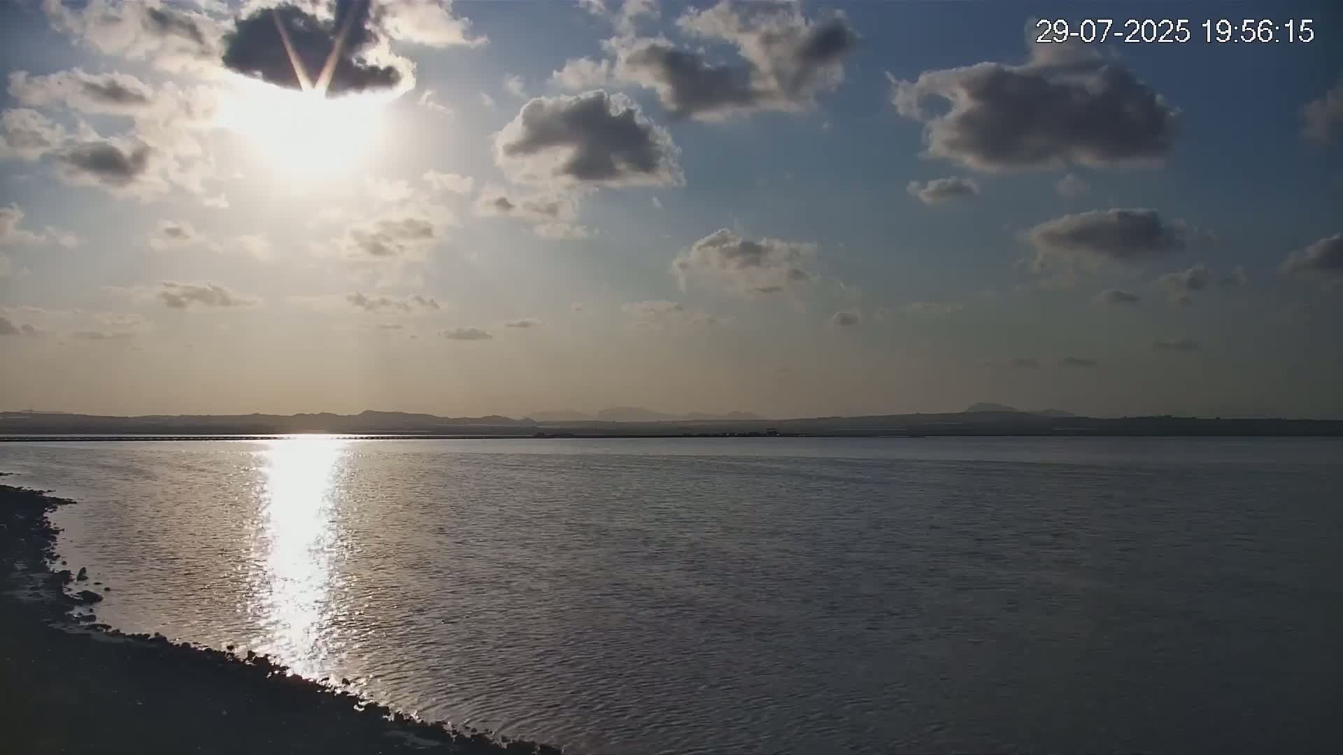 Torrevieja Rosa Lake (Lago Rosa) Live Cam - Torrevieja, Alicante, Valencia, Spain
