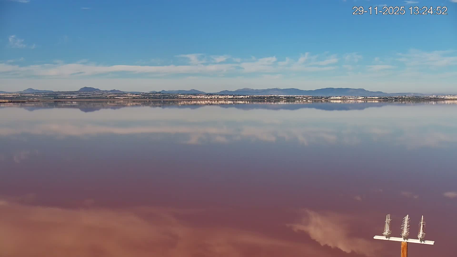 Torrevieja Rosa Lake (Lago Rosa) Live Cam - Torrevieja, Alicante, Valencia, Spain