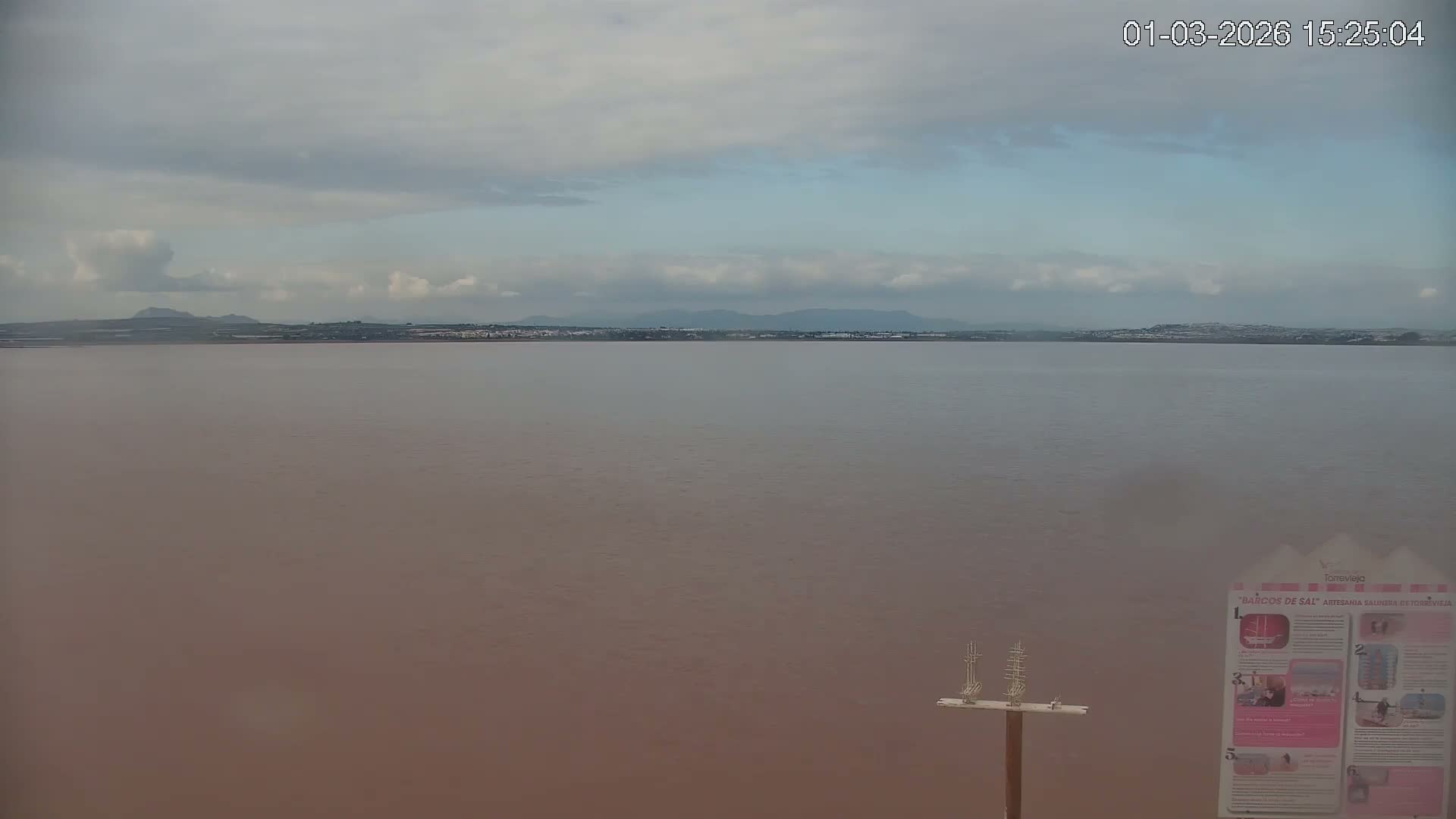 Torrevieja Rosa Lake (Lago Rosa) Live Cam - Torrevieja, Alicante, Valencia, Spain
