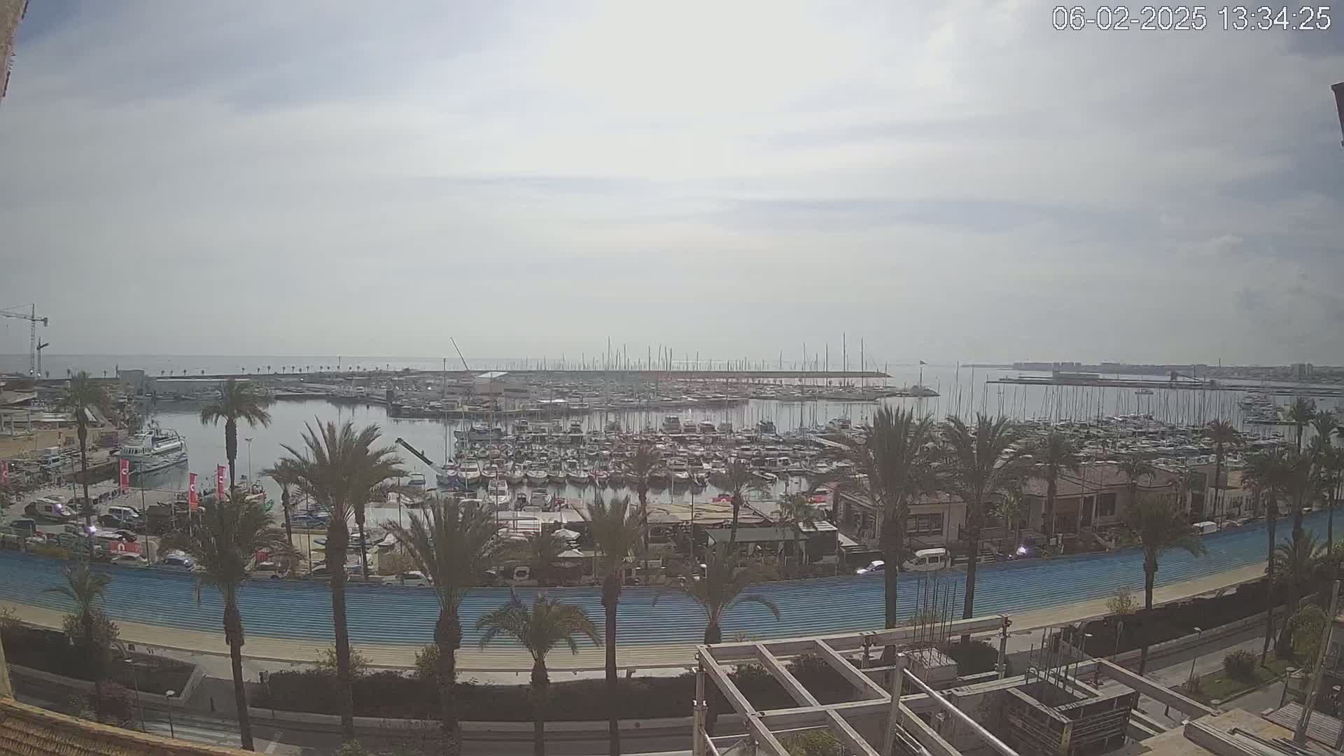 Torrevieja Port Live Cam - Alicante, Valencia, Spain