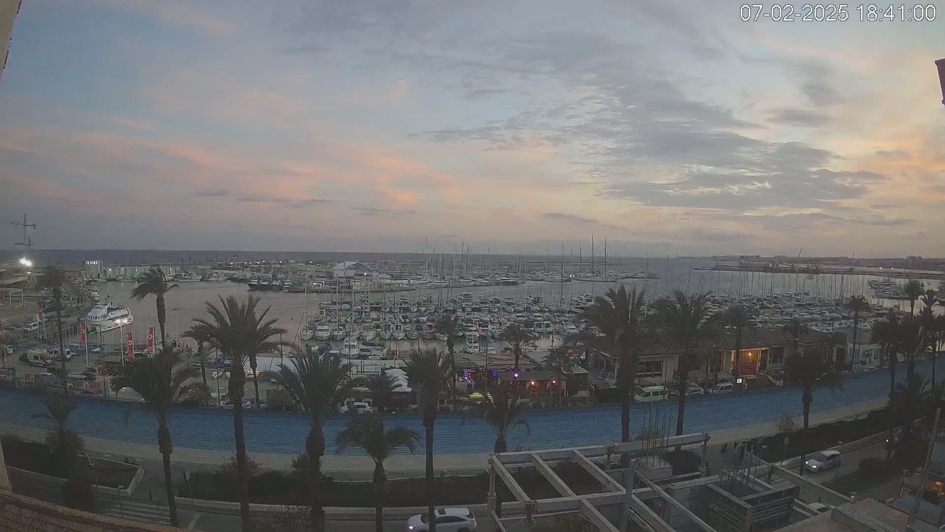 Torrevieja Port Live Cam - Alicante, Valencia, Spain