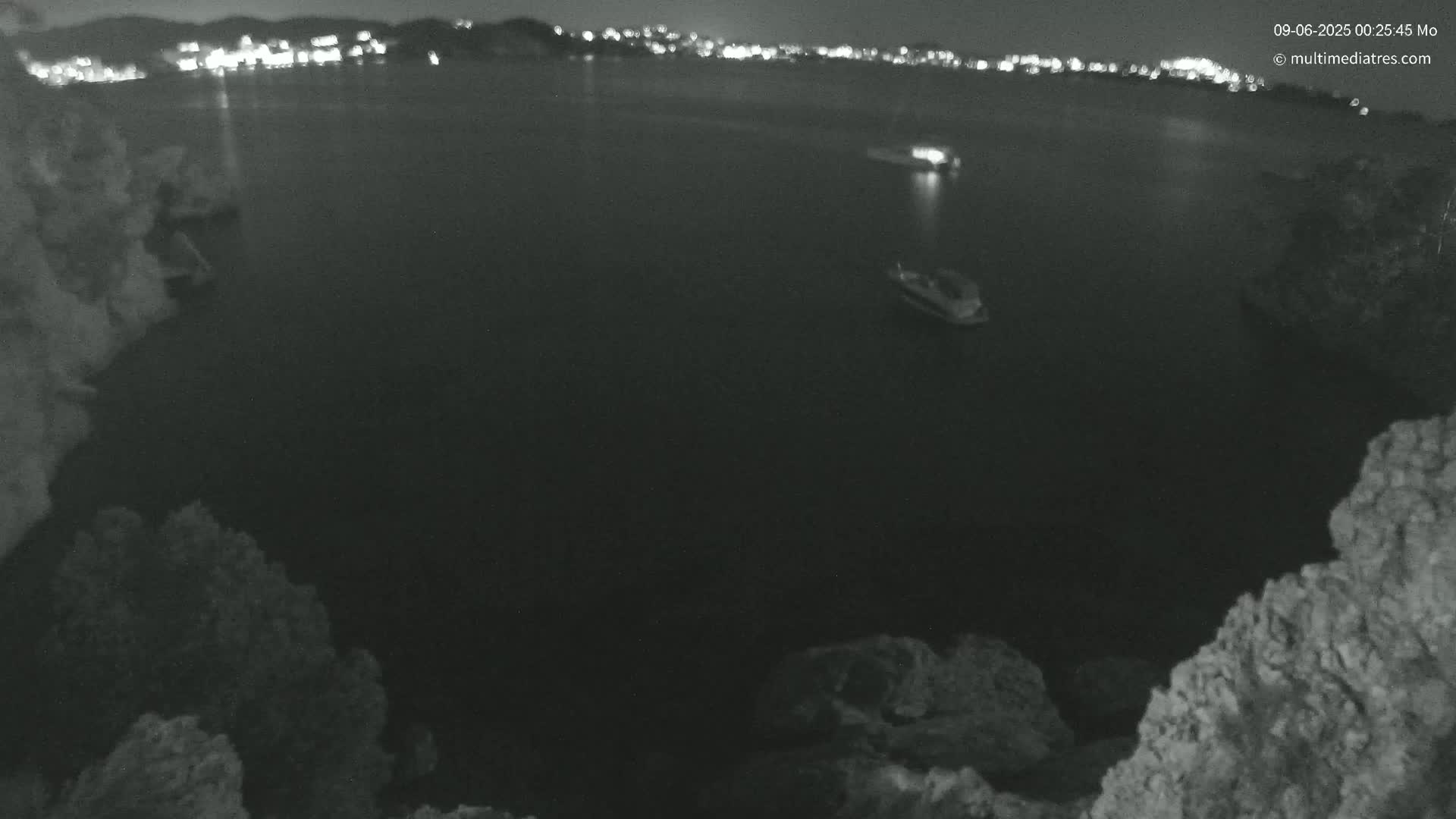 Mallorca Cala Fornells Bay  Live Cam - Balearic Islands, Spain