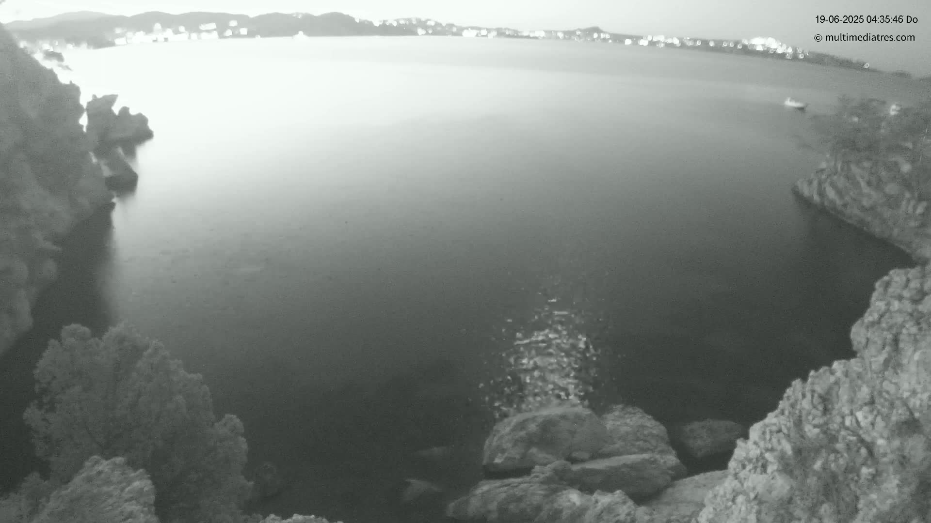 Mallorca Cala Fornells Bay  Live Cam - Balearic Islands, Spain