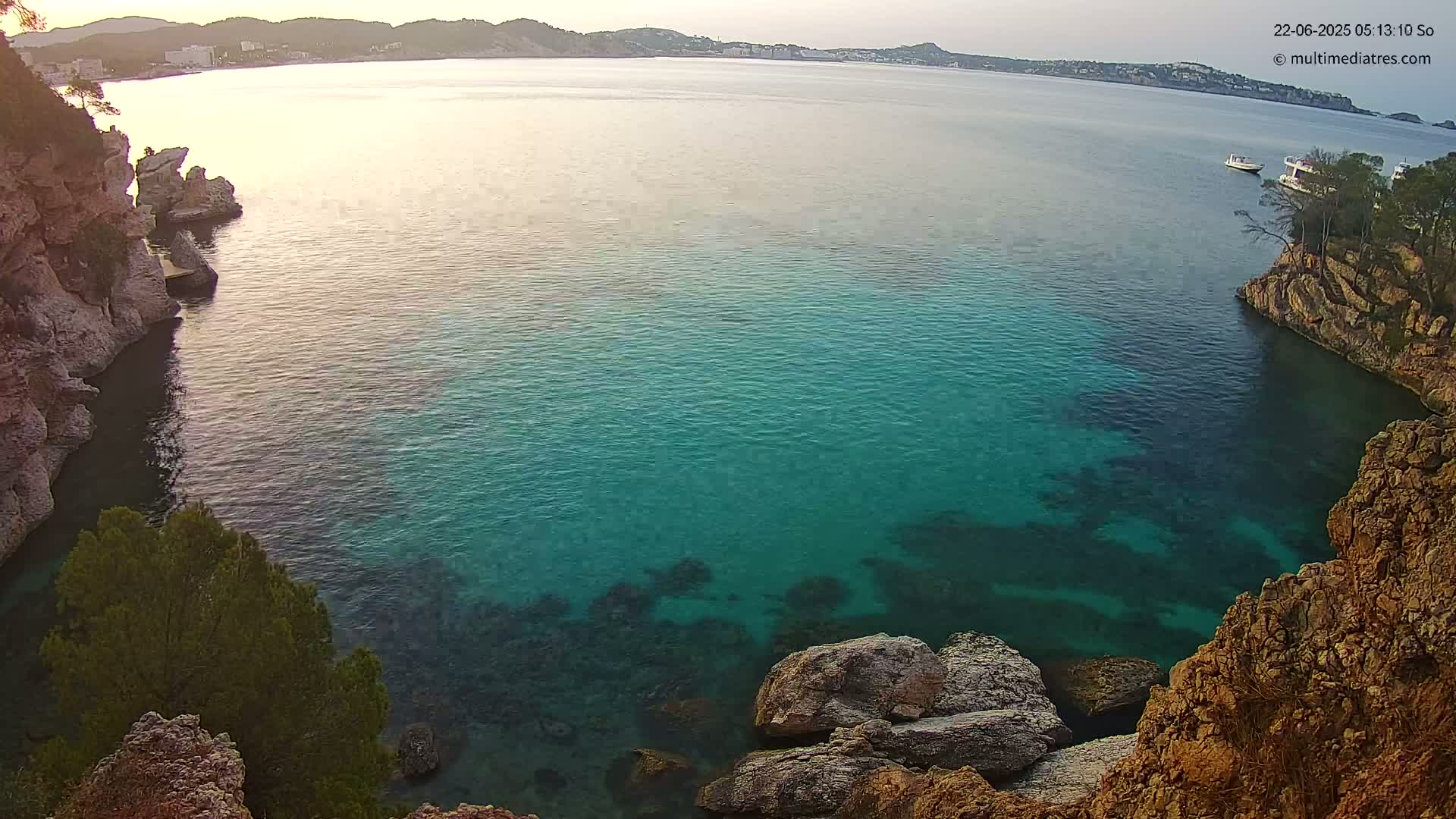 Mallorca Cala Fornells Bay  Live Cam - Balearic Islands, Spain