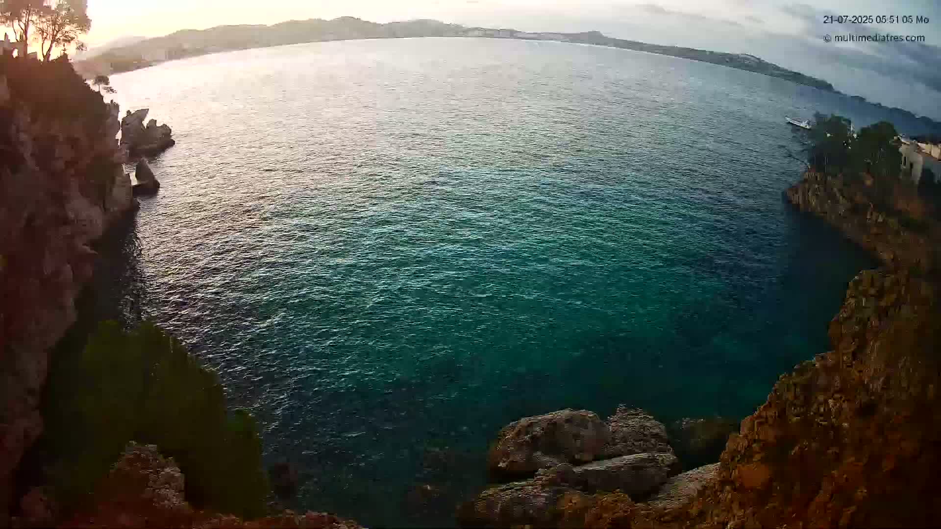 Mallorca Cala Fornells Bay  Live Cam - Balearic Islands, Spain