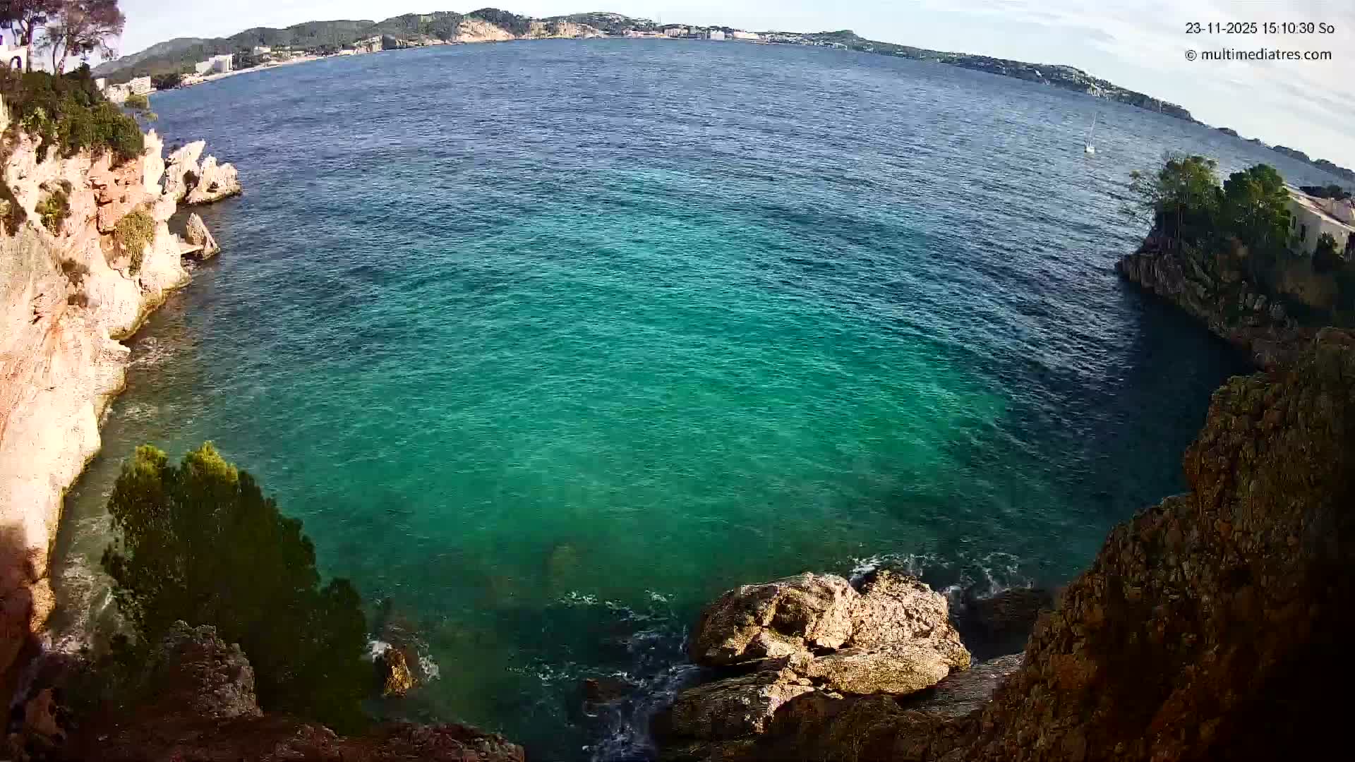 Mallorca Cala Fornells Bay  Live Cam - Balearic Islands, Spain