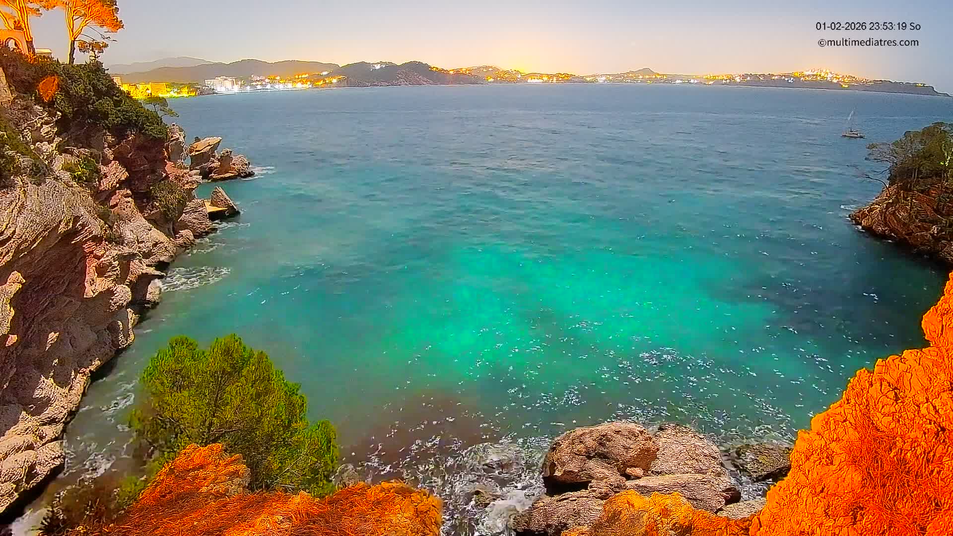 Mallorca Cala Fornells Bay  Live Cam - Balearic Islands, Spain
