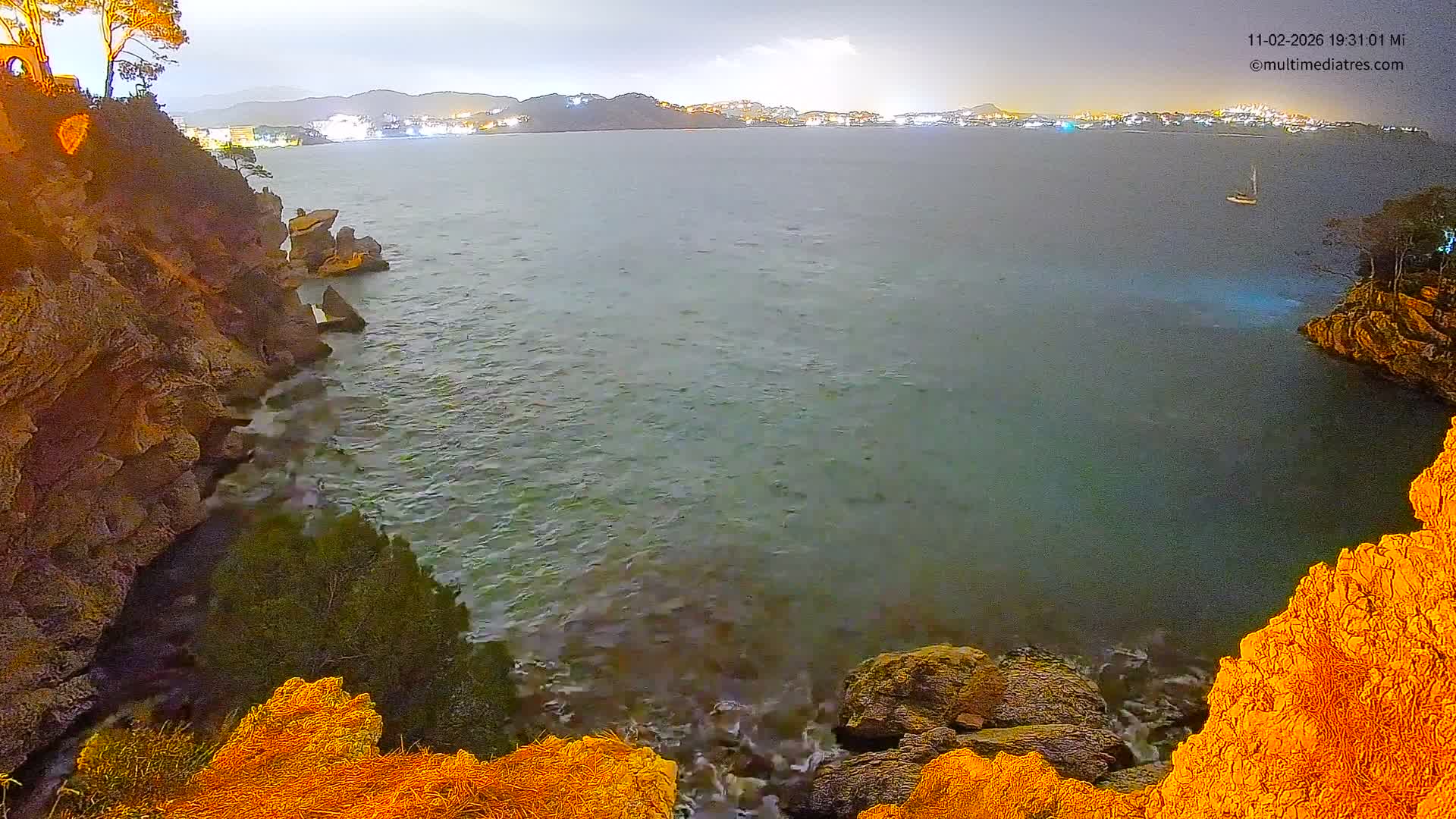 Mallorca Cala Fornells Bay  Live Cam - Balearic Islands, Spain