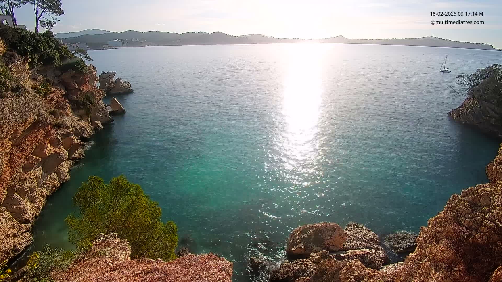 Mallorca Cala Fornells Bay  Live Cam - Balearic Islands, Spain