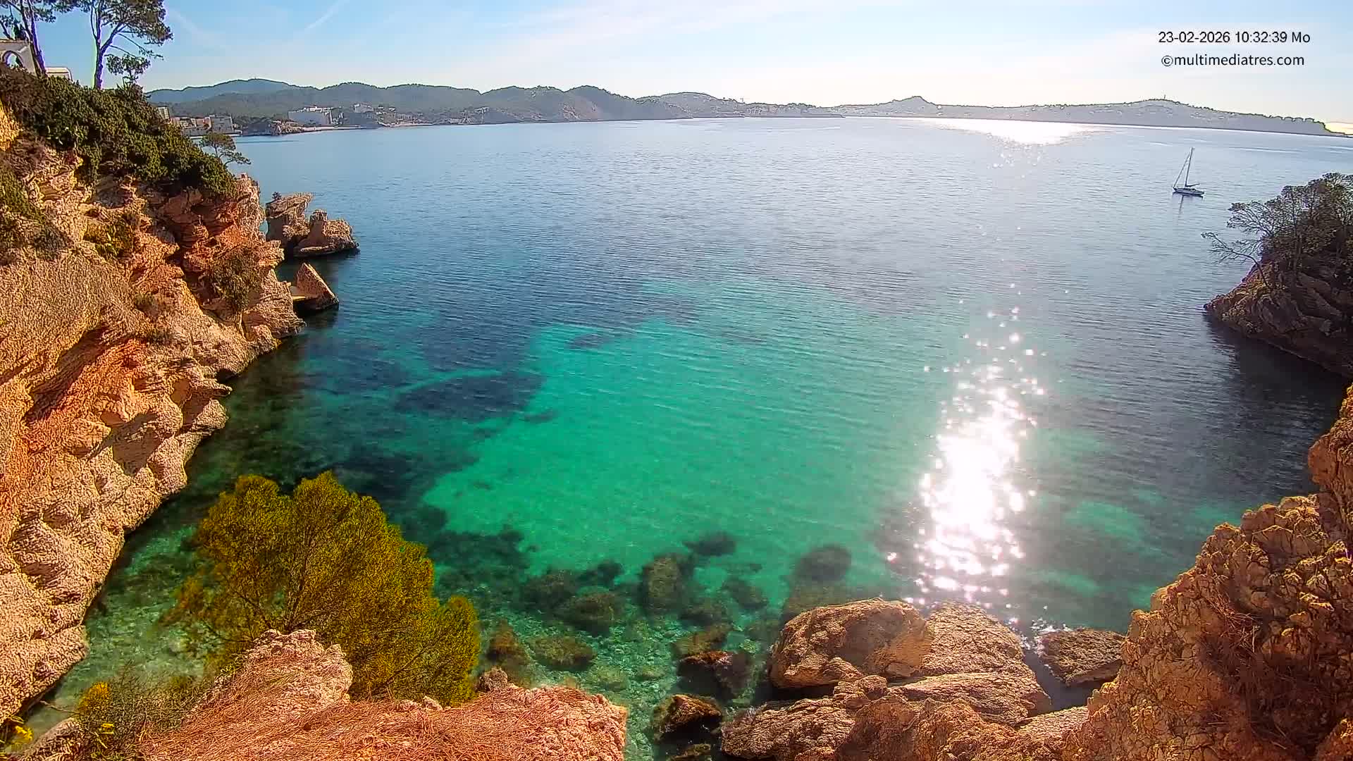 Mallorca Cala Fornells Bay  Live Cam - Balearic Islands, Spain