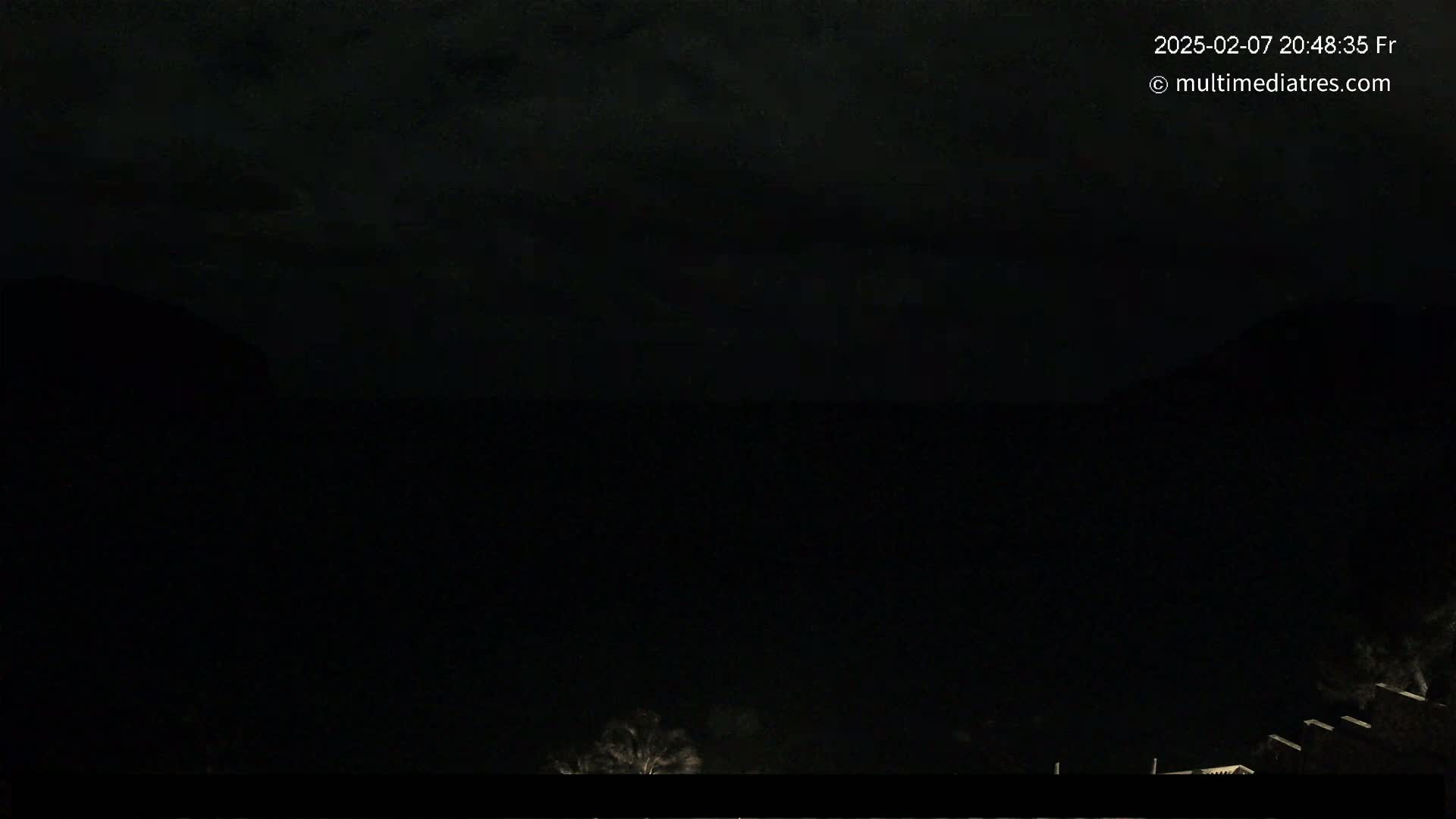 Mallorca Camp de Mar Roca Beach Live Cam - Balearic Islands, Spain