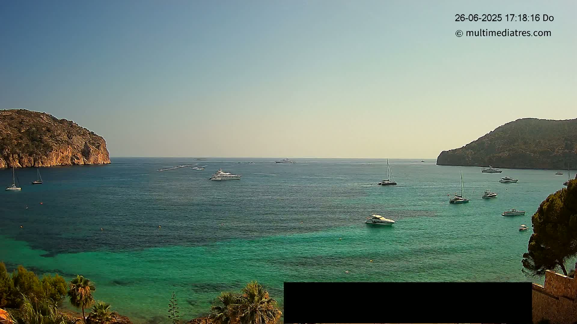 Mallorca Camp de Mar Roca Beach Live Cam - Balearic Islands, Spain