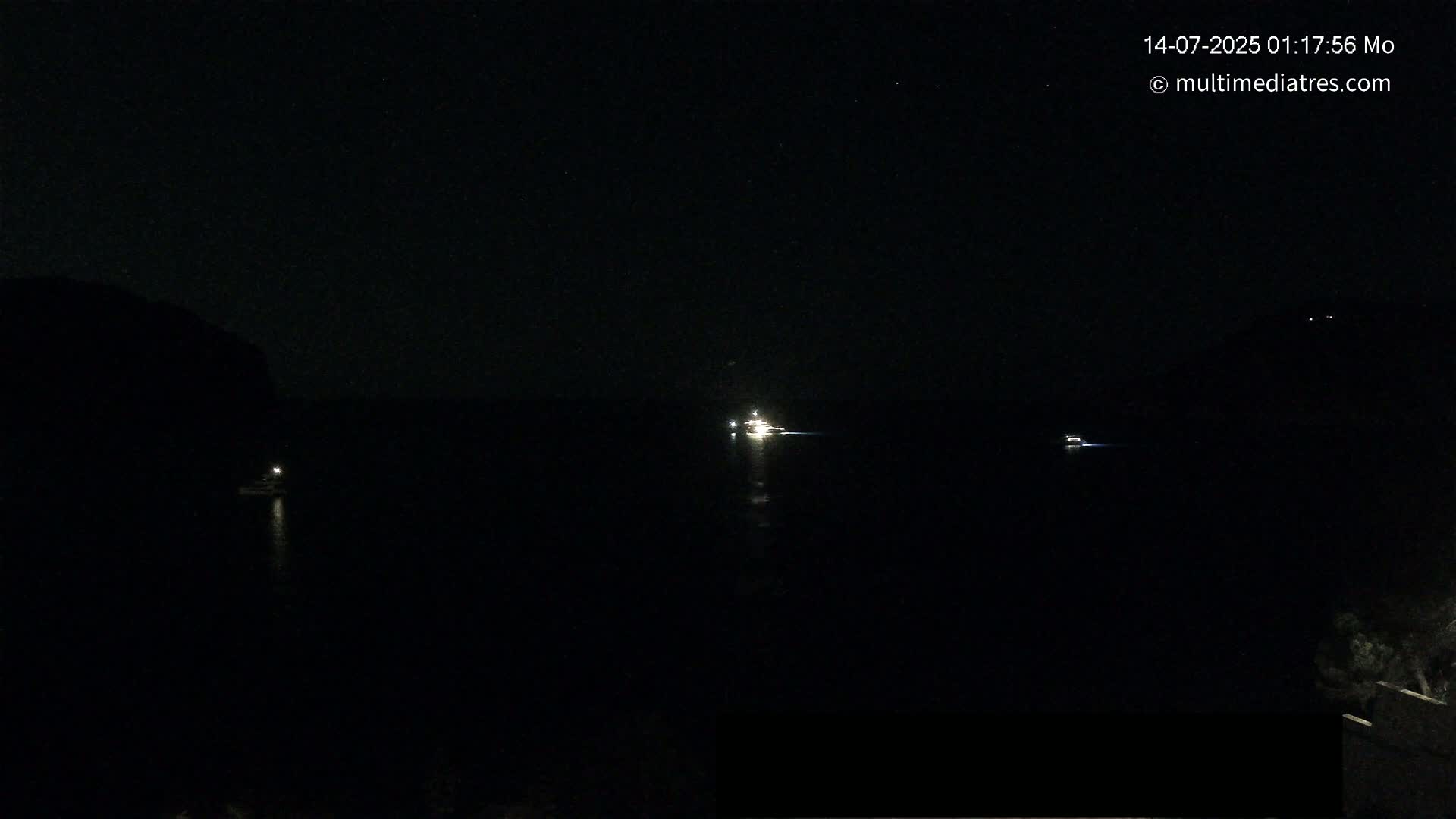 Mallorca Camp de Mar Roca Beach Live Cam - Balearic Islands, Spain
