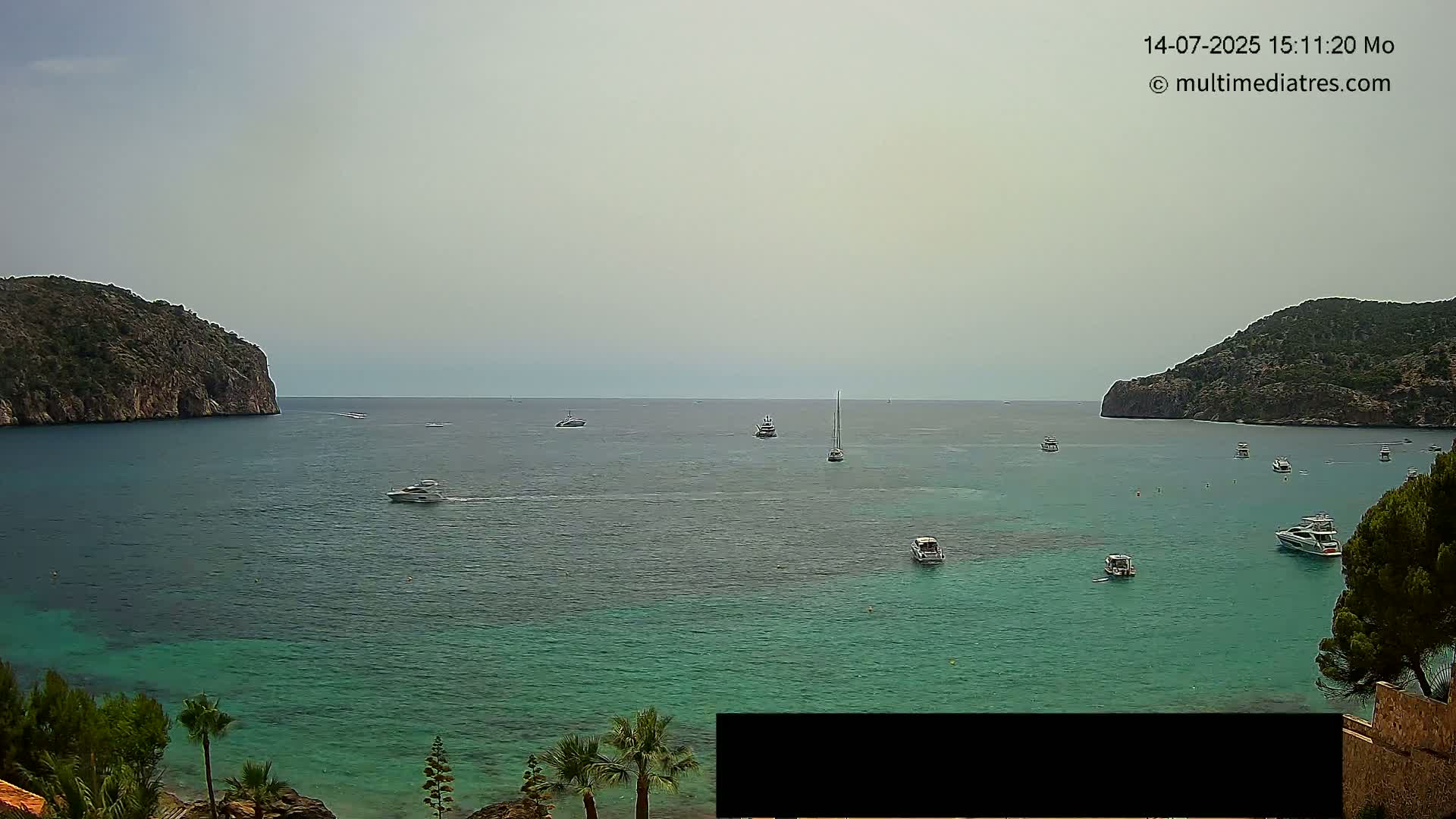 Mallorca Camp de Mar Roca Beach Live Cam - Balearic Islands, Spain