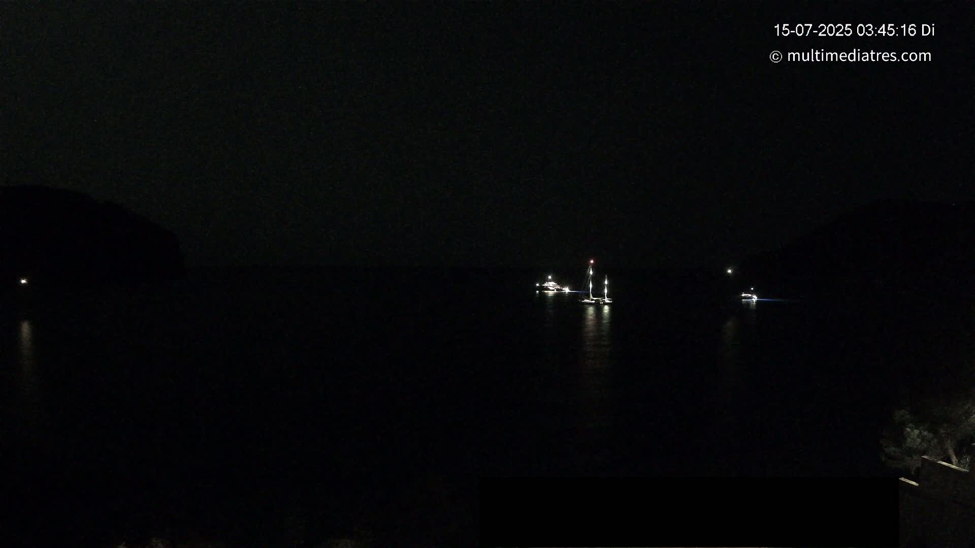 Mallorca Camp de Mar Roca Beach Live Cam - Balearic Islands, Spain