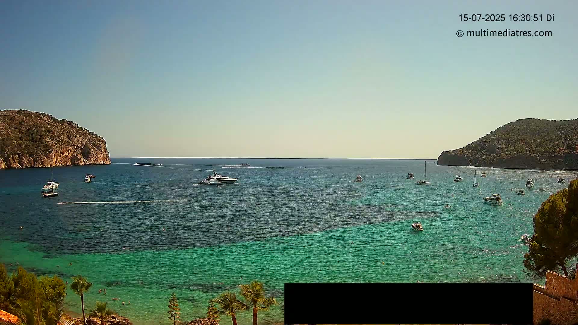 Mallorca Camp de Mar Roca Beach Live Cam - Balearic Islands, Spain