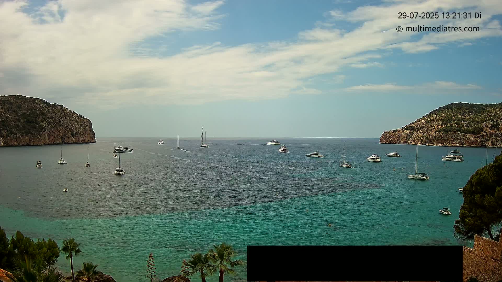 Mallorca Camp de Mar Roca Beach Live Cam - Balearic Islands, Spain