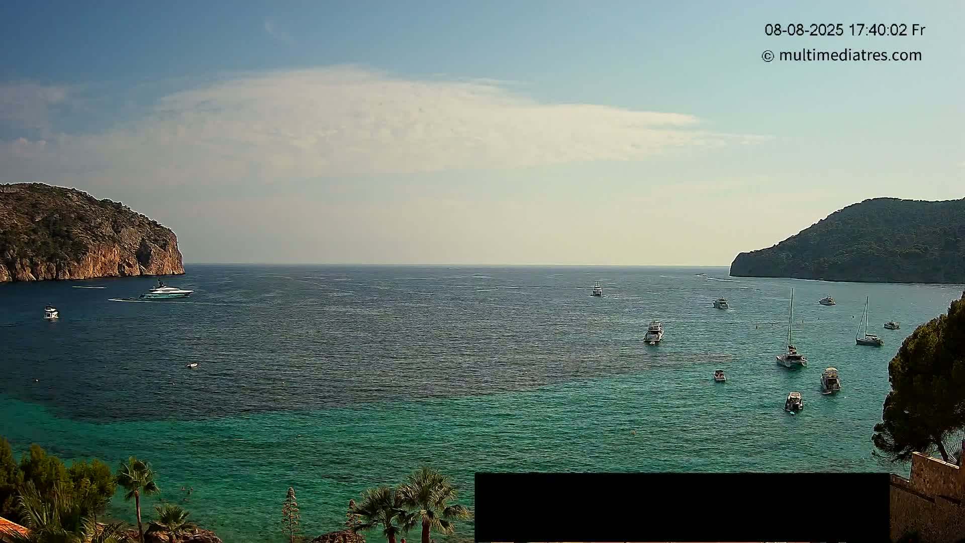 Mallorca Camp de Mar Roca Beach Live Cam - Balearic Islands, Spain