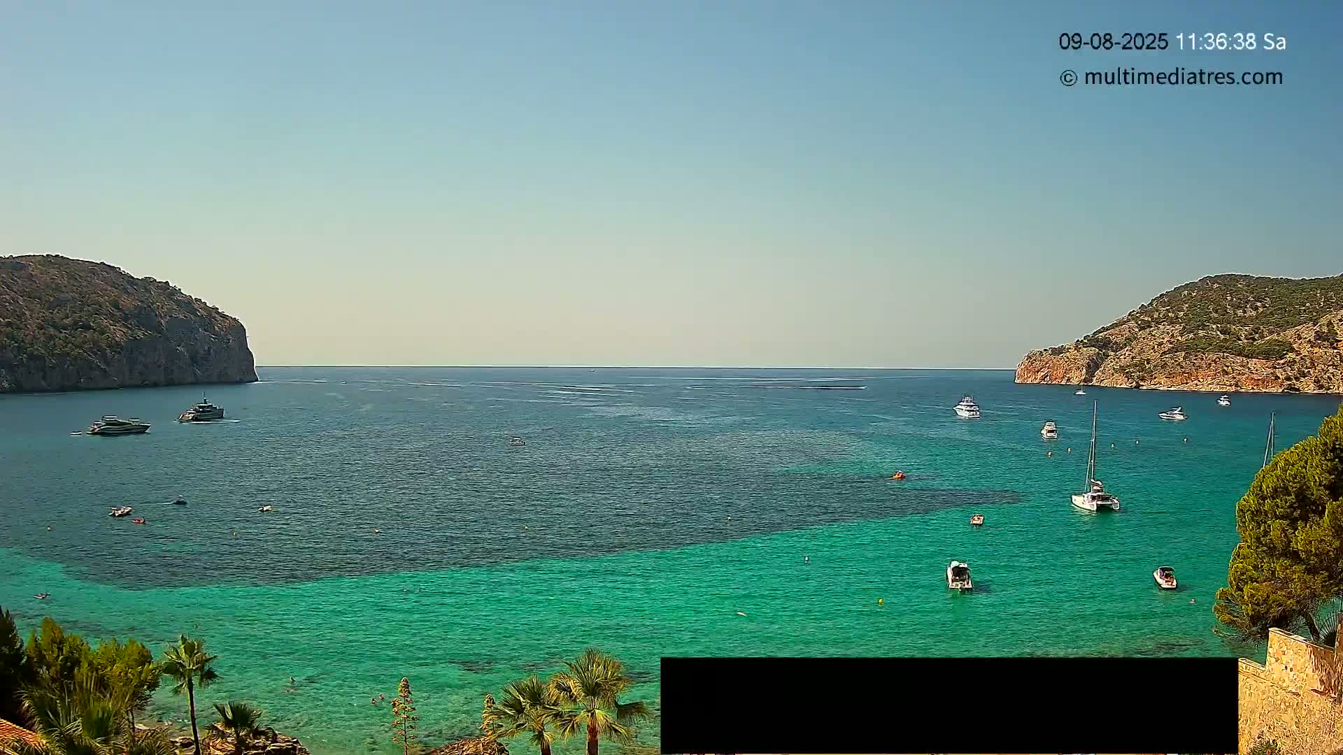 Mallorca Camp de Mar Roca Beach Live Cam - Balearic Islands, Spain