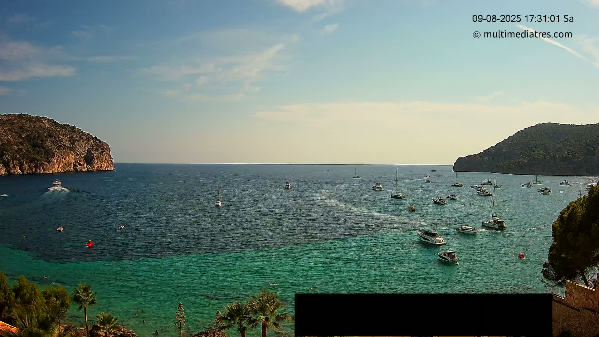 Mallorca Camp de Mar Roca Beach Live Cam - Balearic Islands, Spain