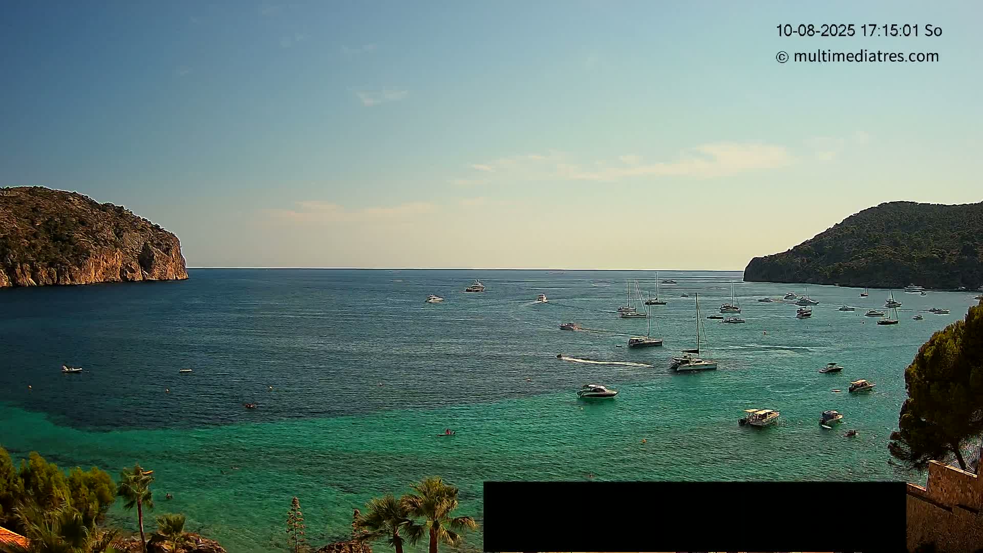 Mallorca Camp de Mar Roca Beach Live Cam - Balearic Islands, Spain