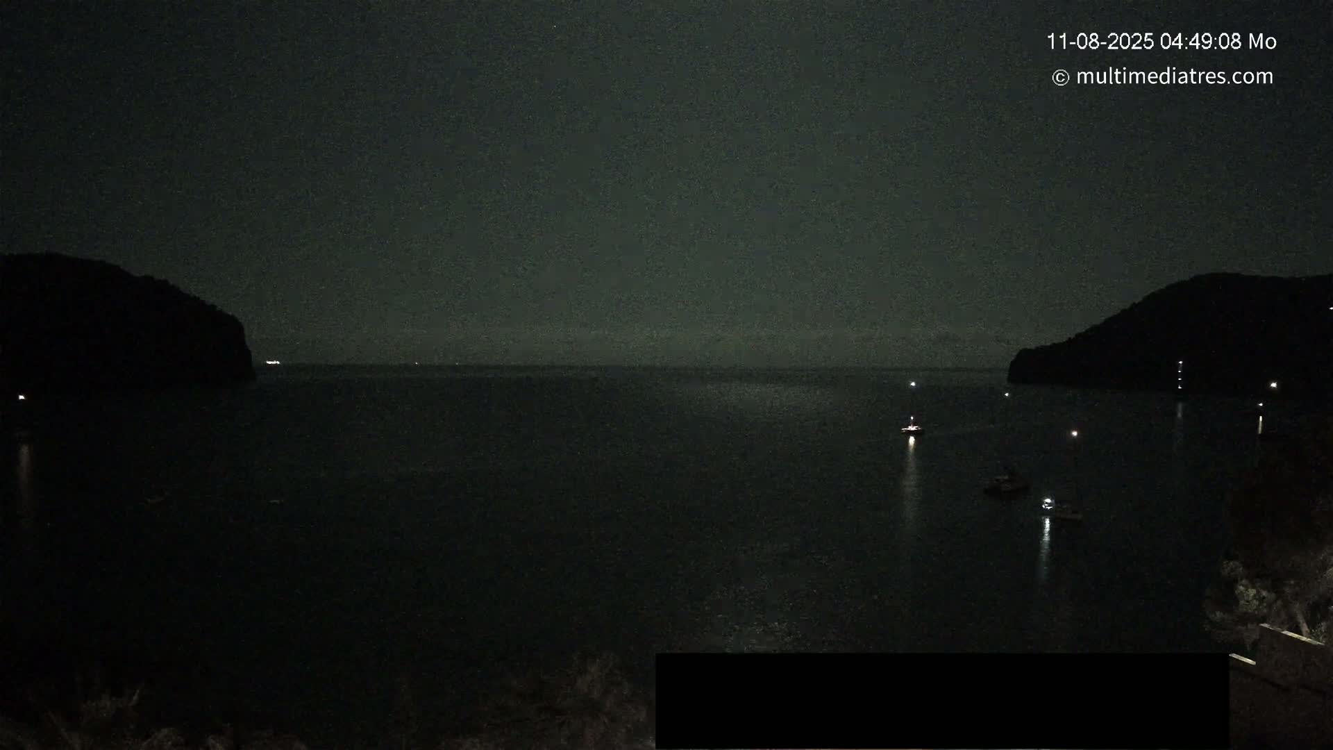 Mallorca Camp de Mar Roca Beach Live Cam - Balearic Islands, Spain