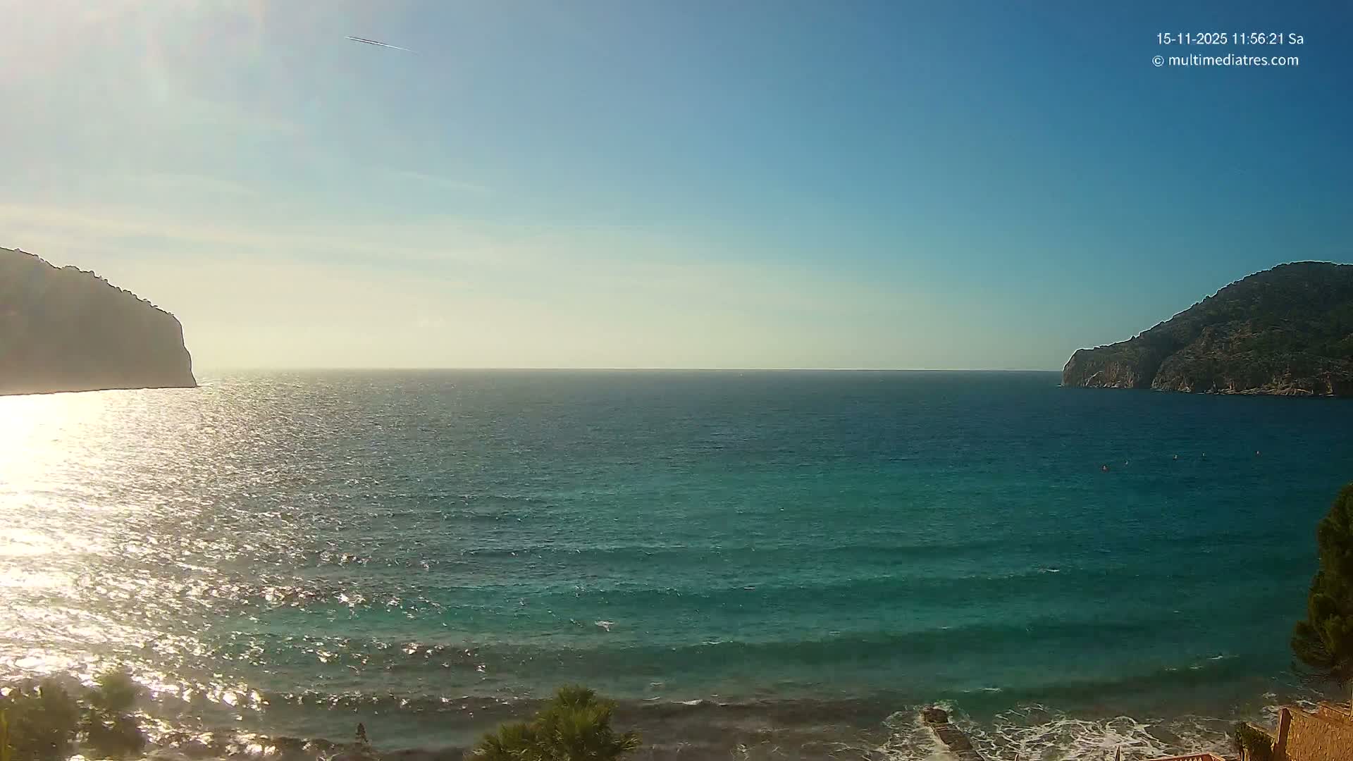 Mallorca Camp de Mar Roca Beach Live Cam - Balearic Islands, Spain