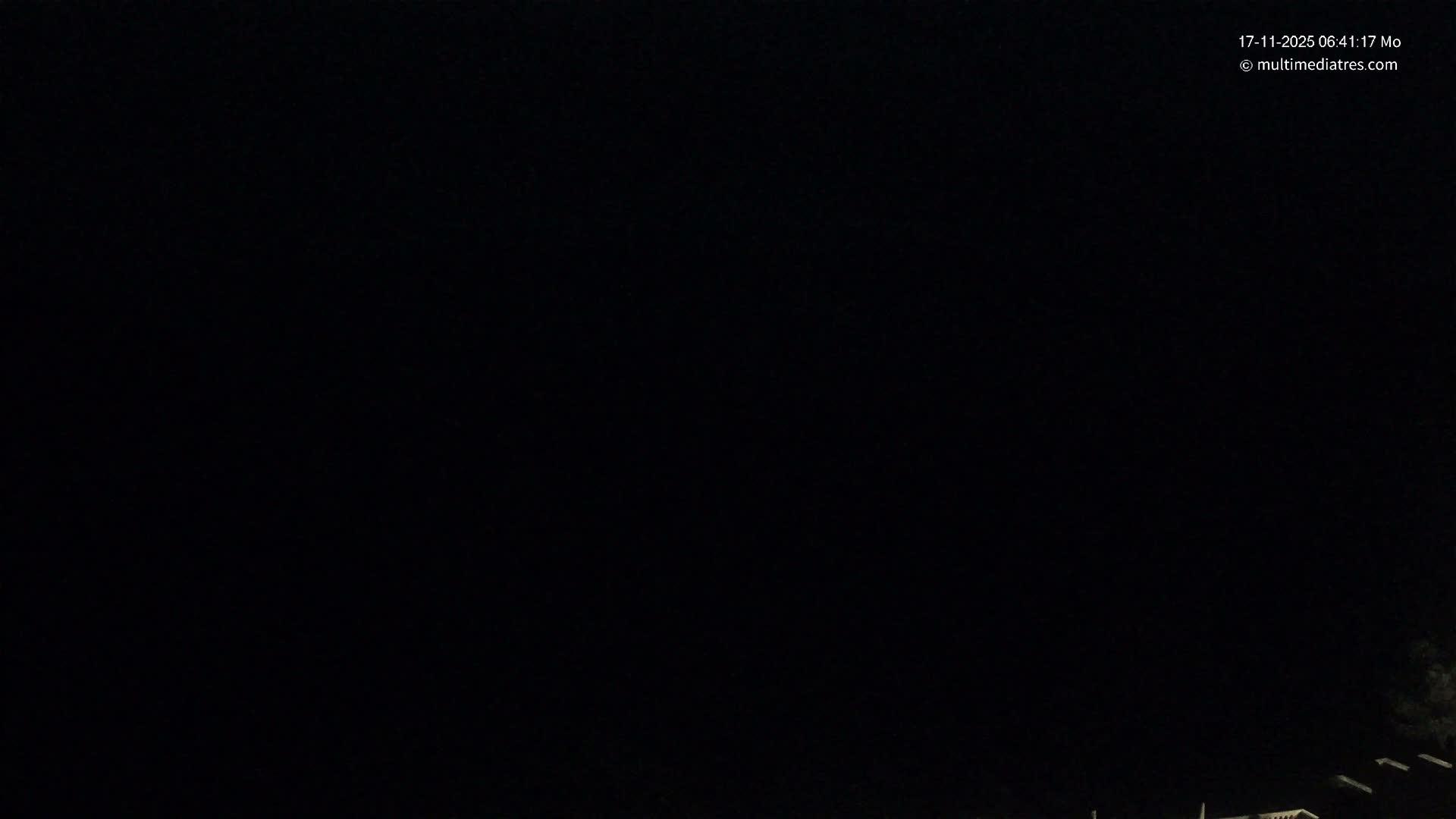 Mallorca Camp de Mar Roca Beach Live Cam - Balearic Islands, Spain