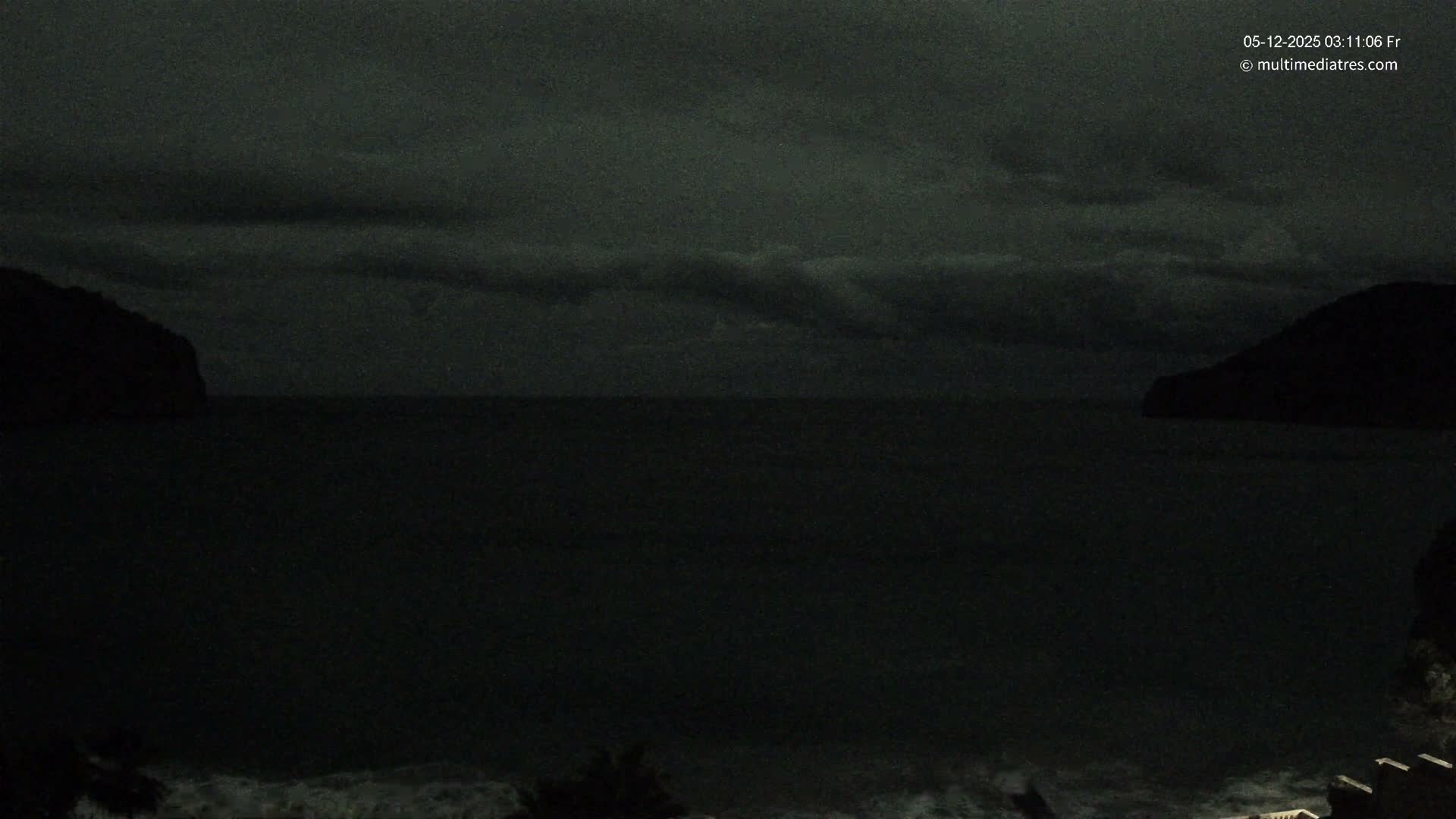 Mallorca Camp de Mar Roca Beach Live Cam - Balearic Islands, Spain