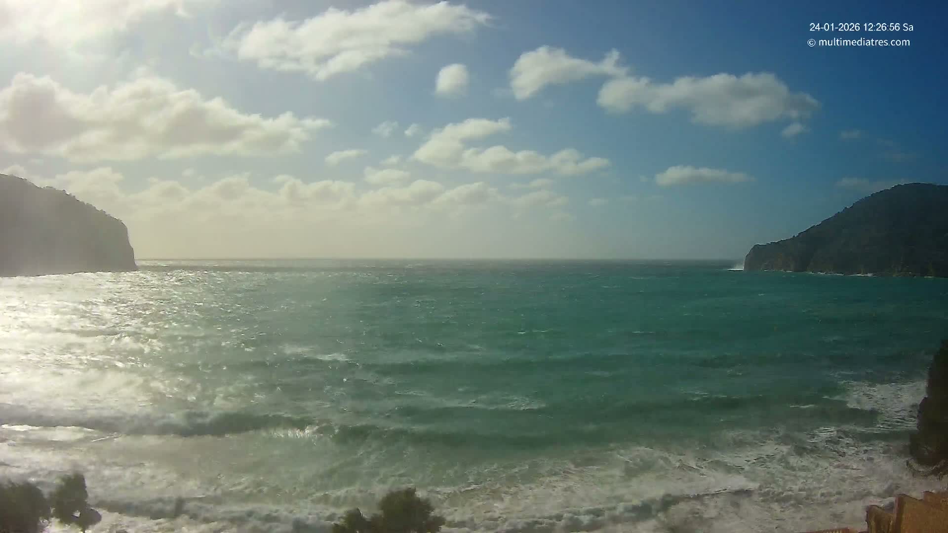 Mallorca Camp de Mar Roca Beach Live Cam - Balearic Islands, Spain