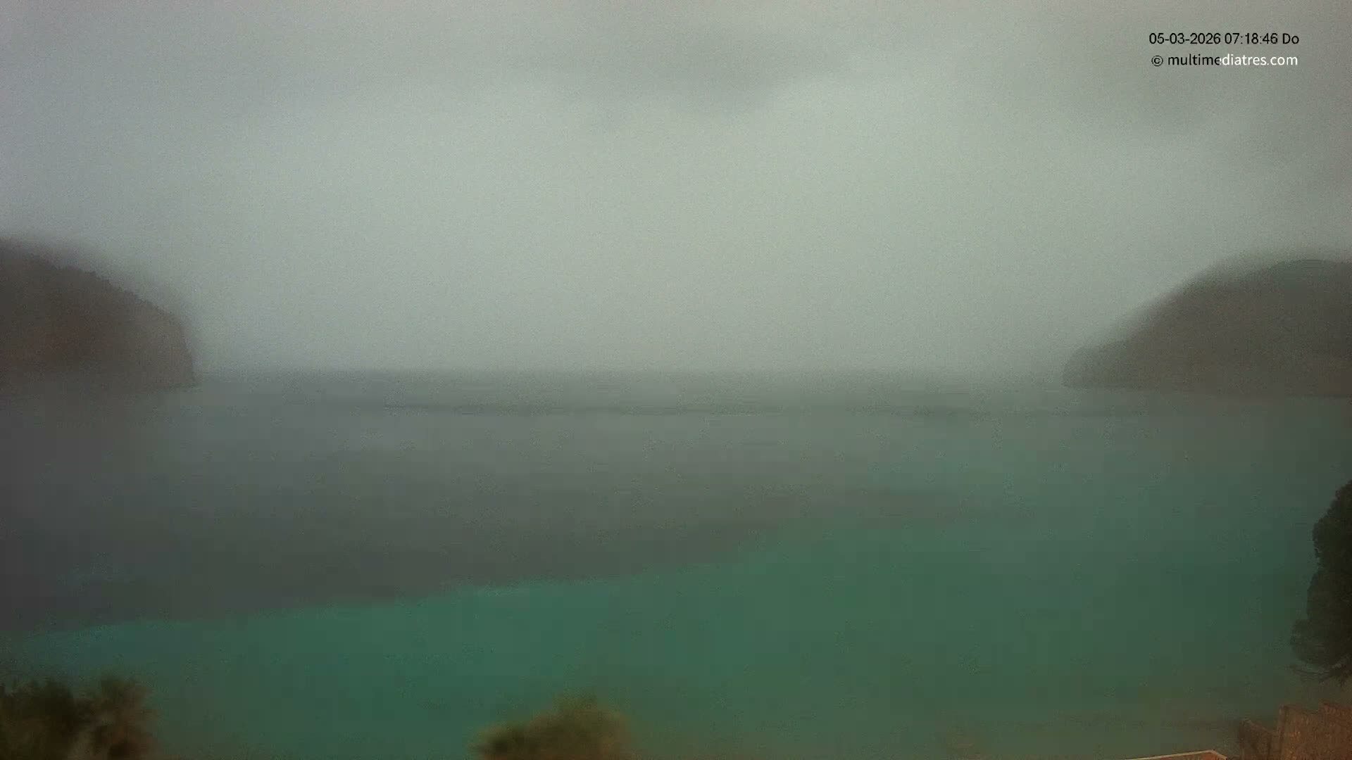Mallorca Camp de Mar Roca Beach Live Cam - Balearic Islands, Spain