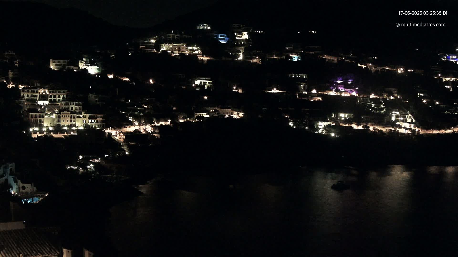 Mallorca, Port d' Andratx Cala Llamp (Cala Bay) Live Cam - Balearic Islands, Spain