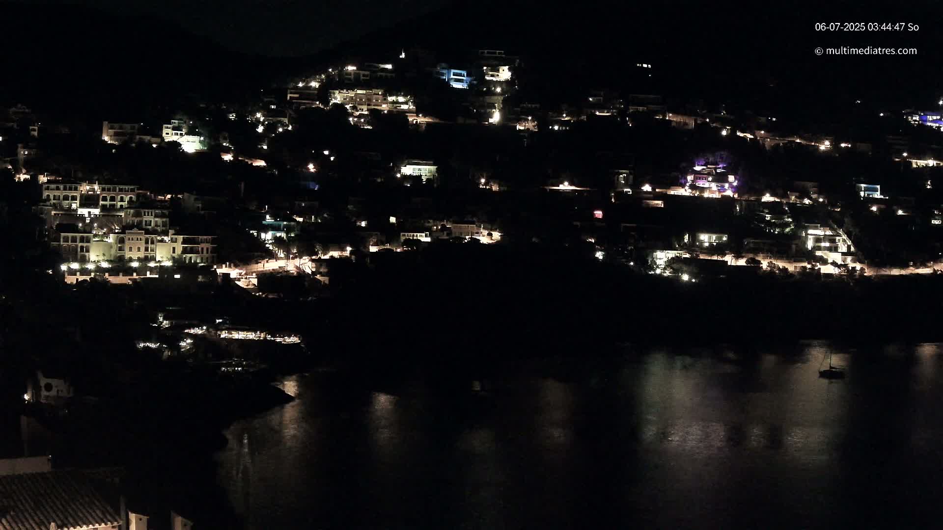 Mallorca, Port d' Andratx Cala Llamp (Cala Bay) Live Cam - Balearic Islands, Spain