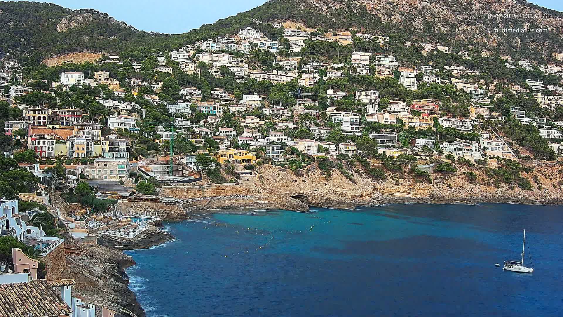 Mallorca, Port d' Andratx Cala Llamp (Cala Bay) Live Cam - Balearic Islands, Spain