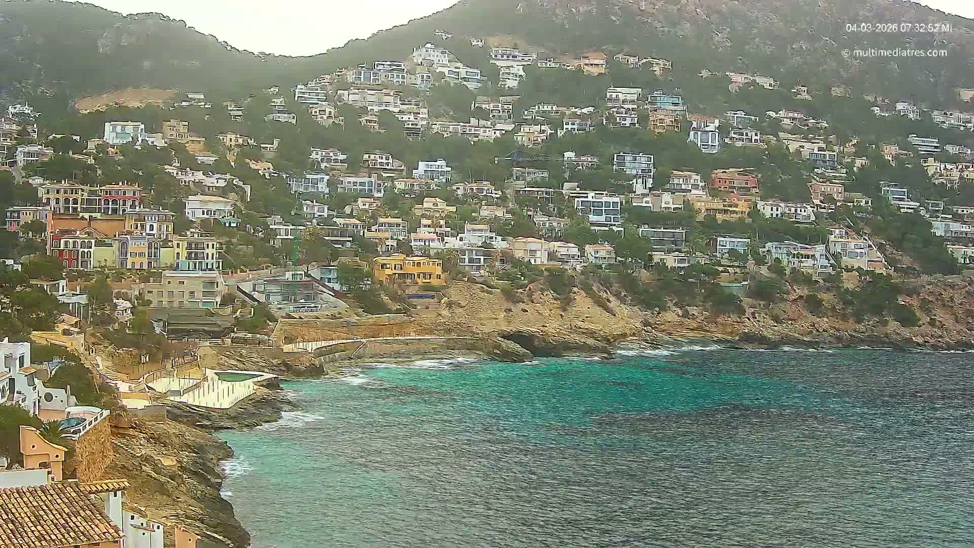 Mallorca, Port d' Andratx Cala Llamp (Cala Bay) Live Cam - Balearic Islands, Spain