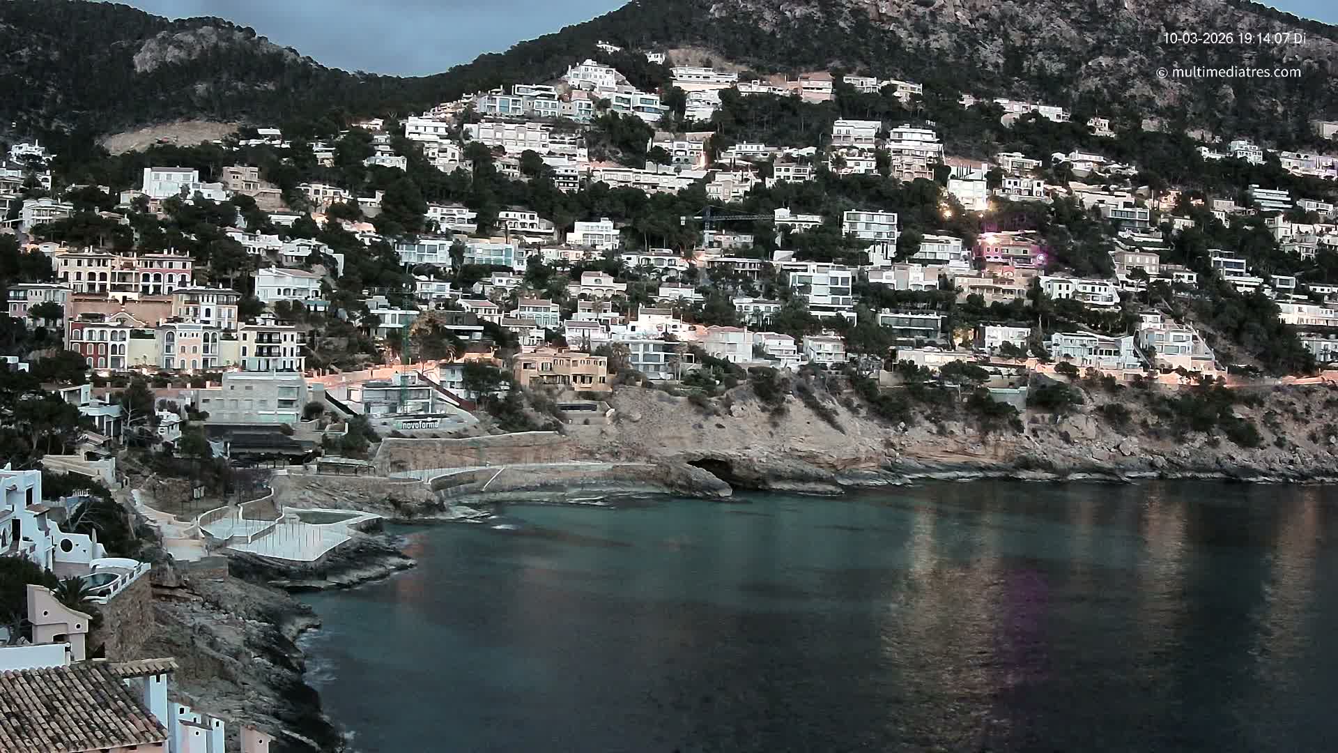 Mallorca, Port d' Andratx Cala Llamp (Cala Bay) Live Cam - Balearic Islands, Spain