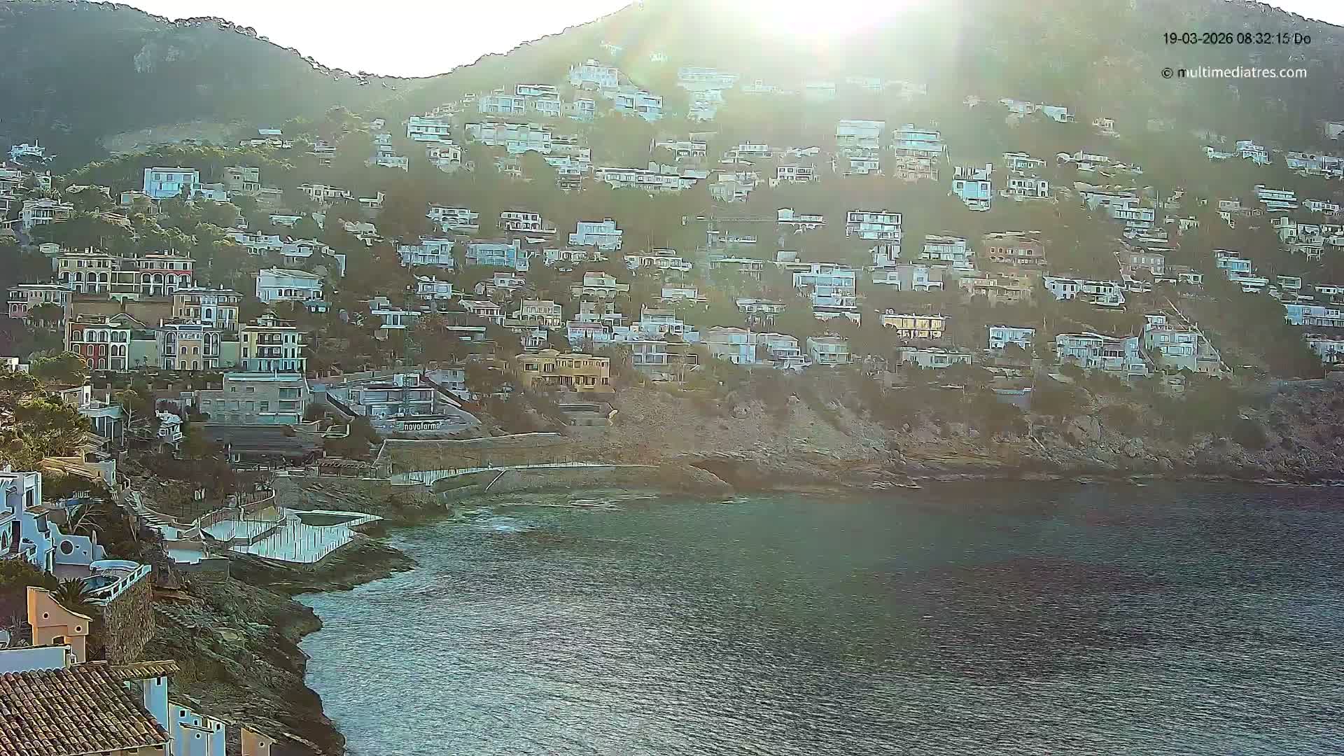 Mallorca, Port d' Andratx Cala Llamp (Cala Bay) Live Cam - Balearic Islands, Spain
