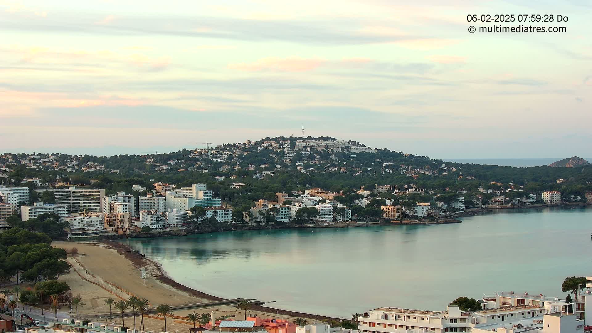 Mallorca, Santa Ponsa Beach Live Cam - Balearic Islands, Spain