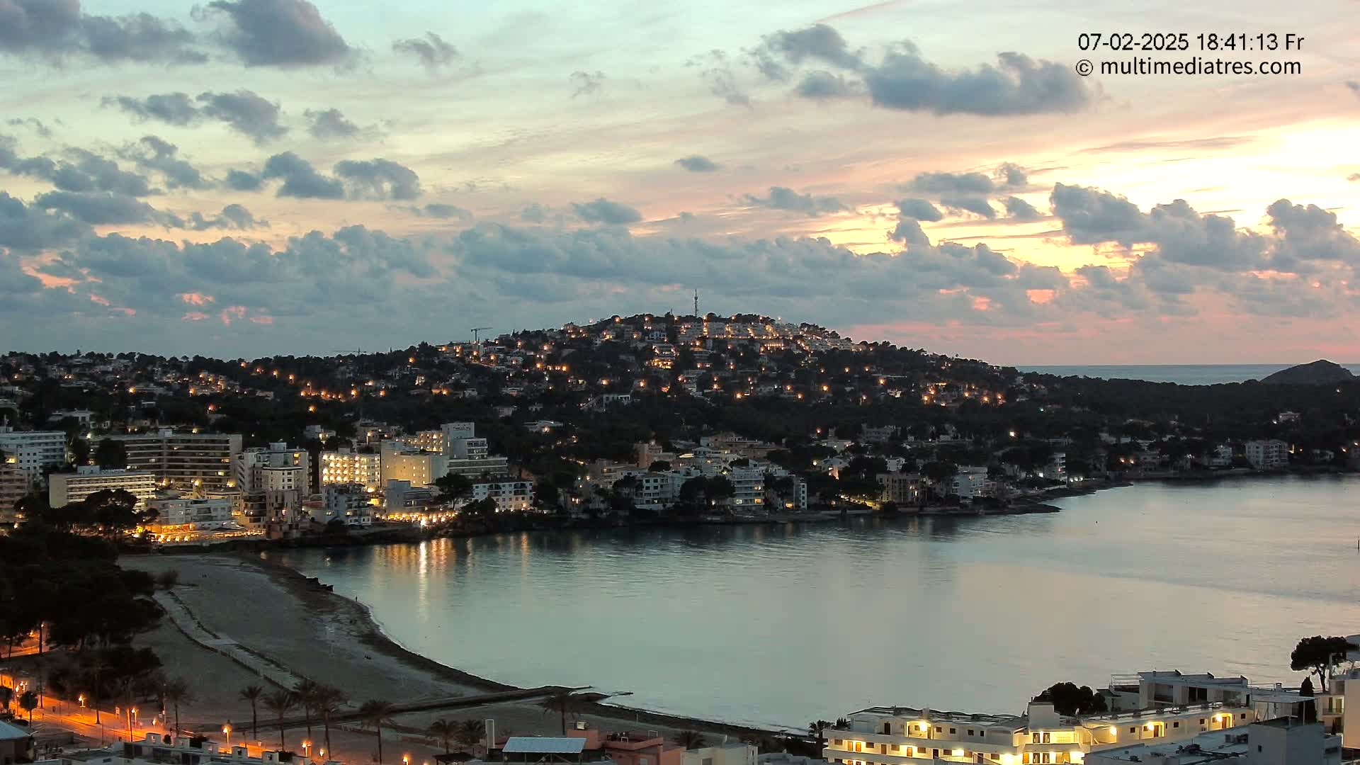 Mallorca, Santa Ponsa Beach Live Cam - Balearic Islands, Spain