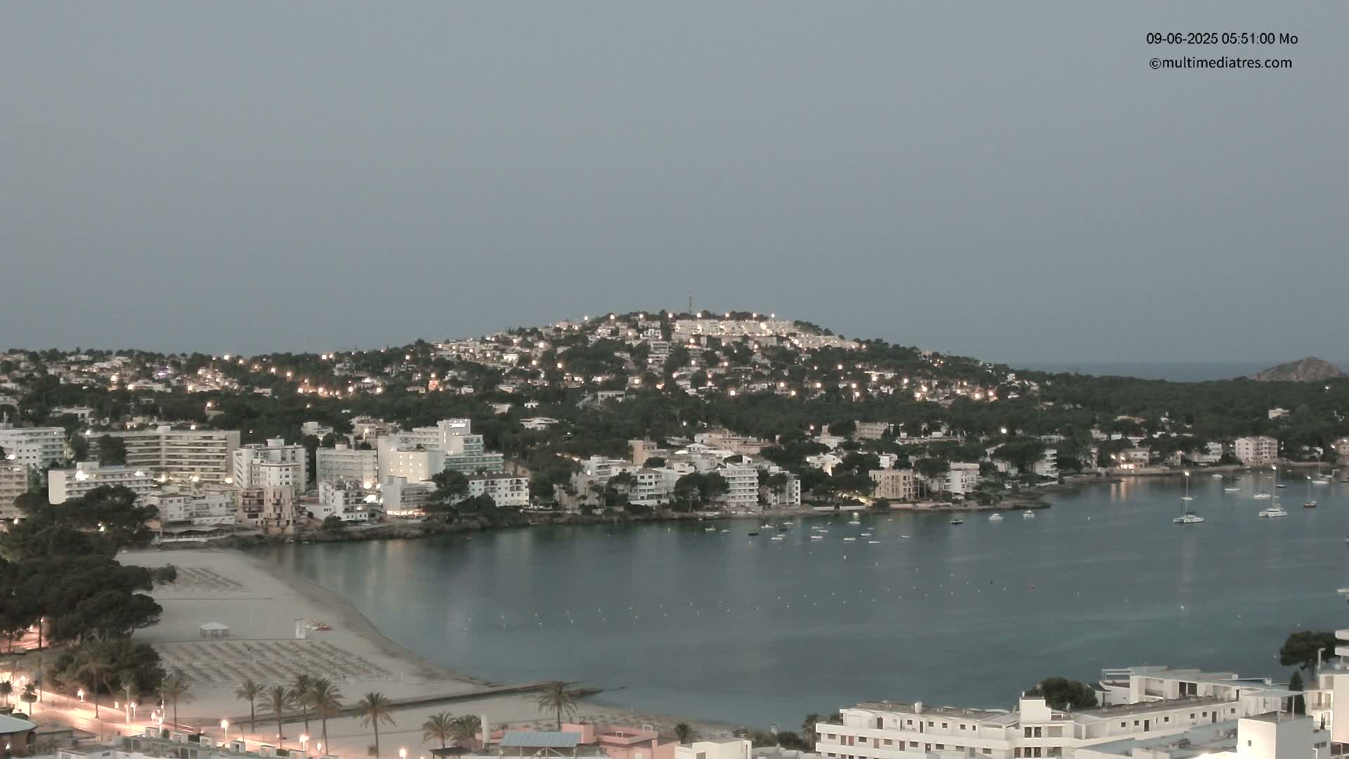 Mallorca, Santa Ponsa Beach Live Cam - Balearic Islands, Spain