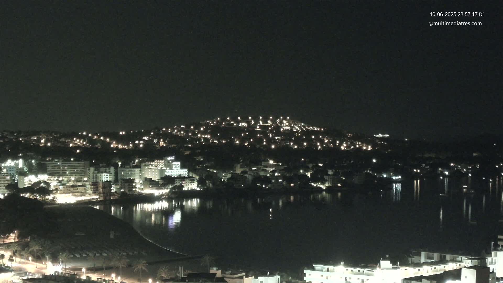 Mallorca, Santa Ponsa Beach Live Cam - Balearic Islands, Spain